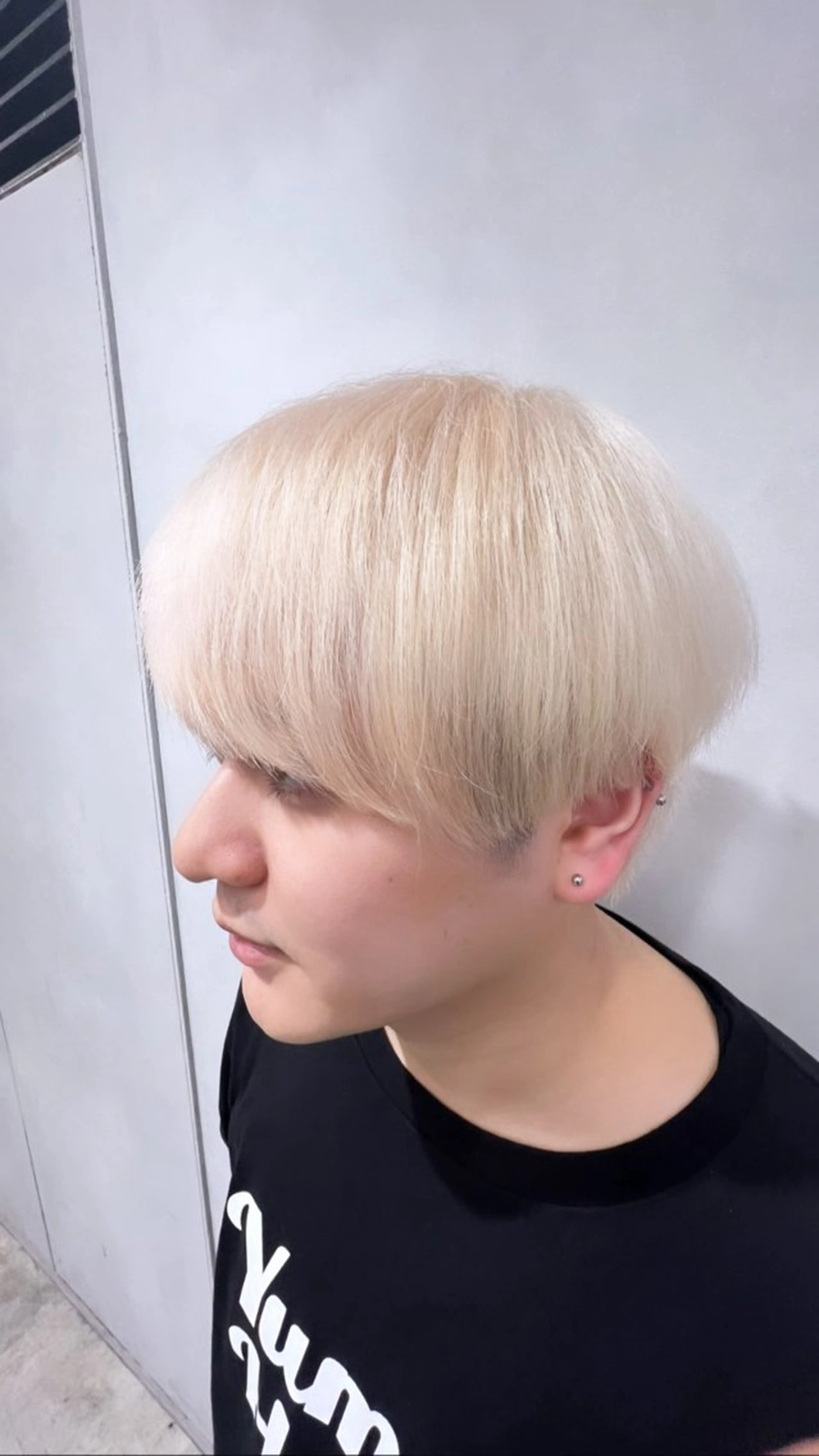 ショート カラー メンズ カラースペシャリスト ・齊藤 羽瑠輝のヘアスタイル