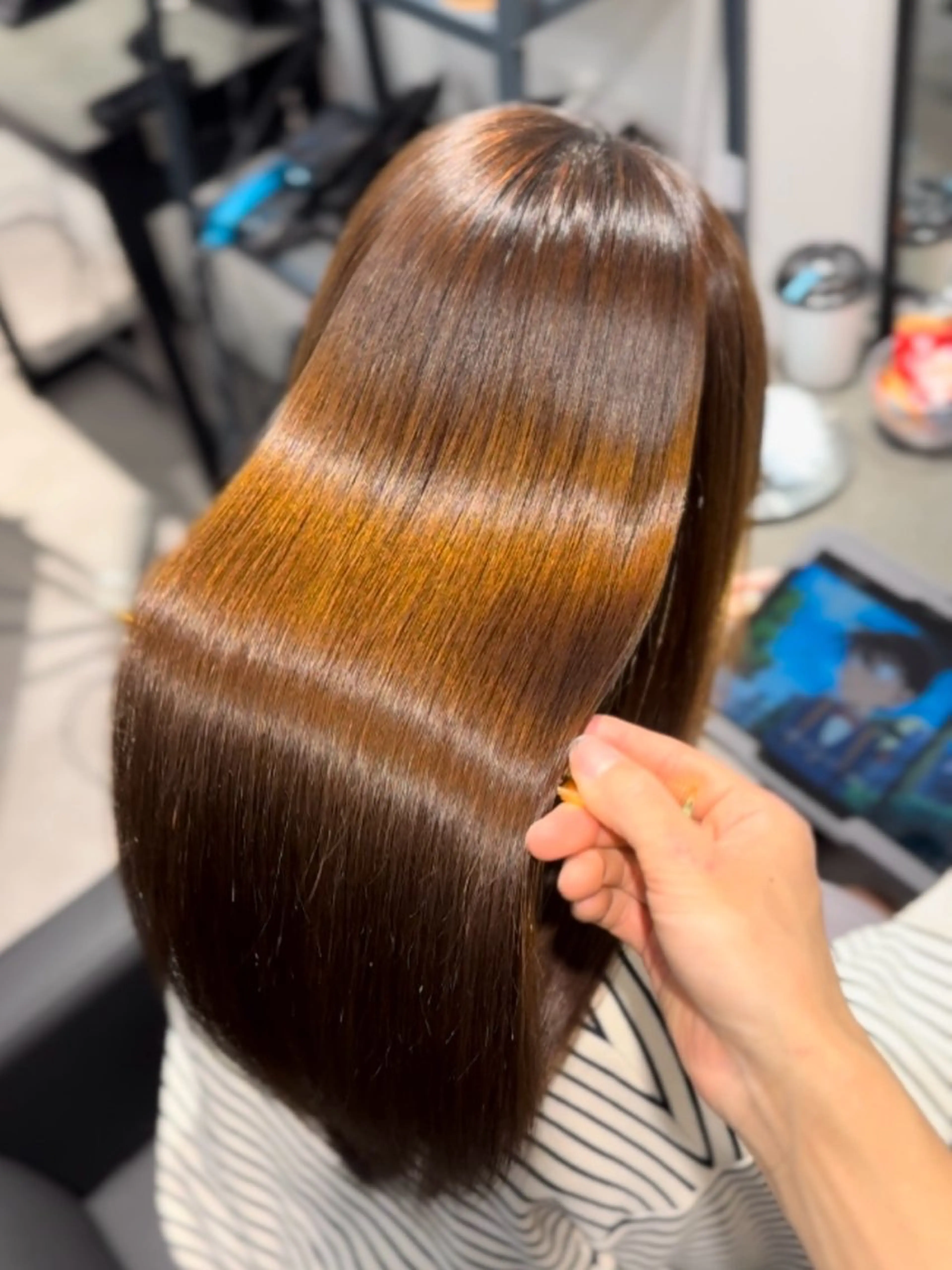 ミディアム カラー パーマ ヘアアレンジ カット ヘアカラー トリートメント Vel 新宿店所属・美髪矯正/髪質改善 カラー✨️Velのヘアスタイル