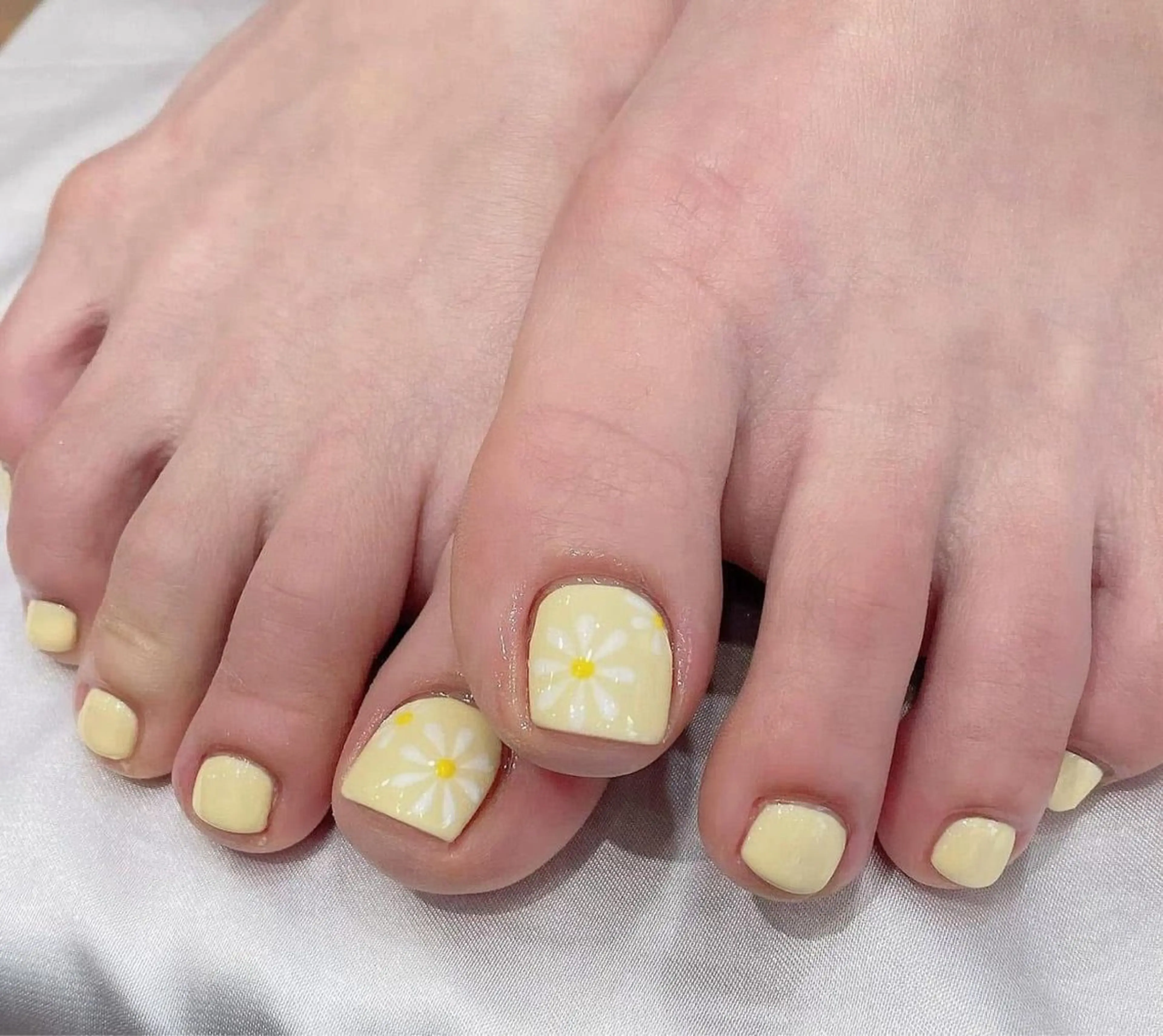 ネイル アートネイル 成人式 ジェルネイル ニュアンスネイル ネイルチップ Kora Nailのネイルデザイン