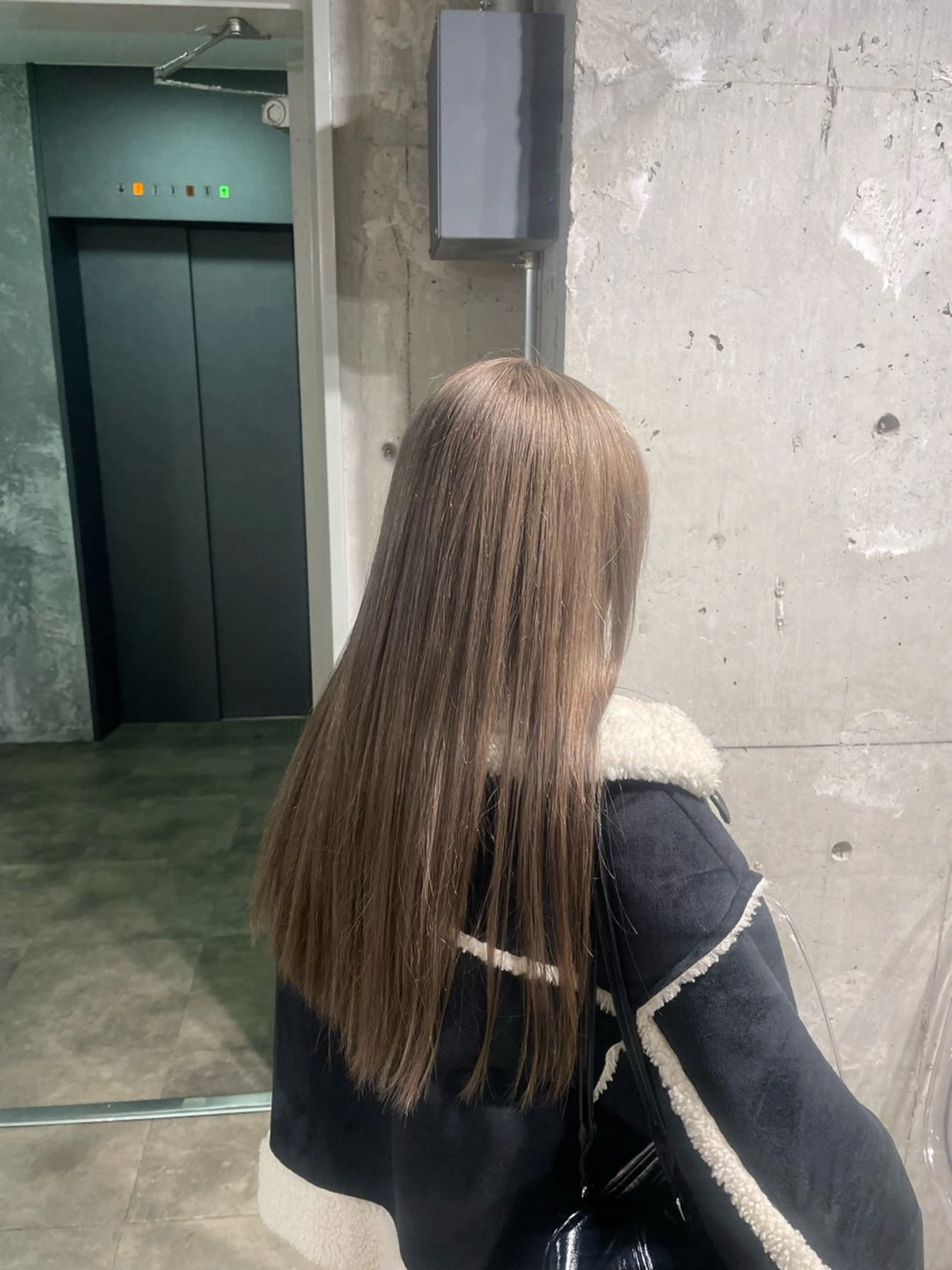 カラー ヘアカラー 🤍韓国ヘア🤍透明 感ベージュ/まりんのヘアスタイル