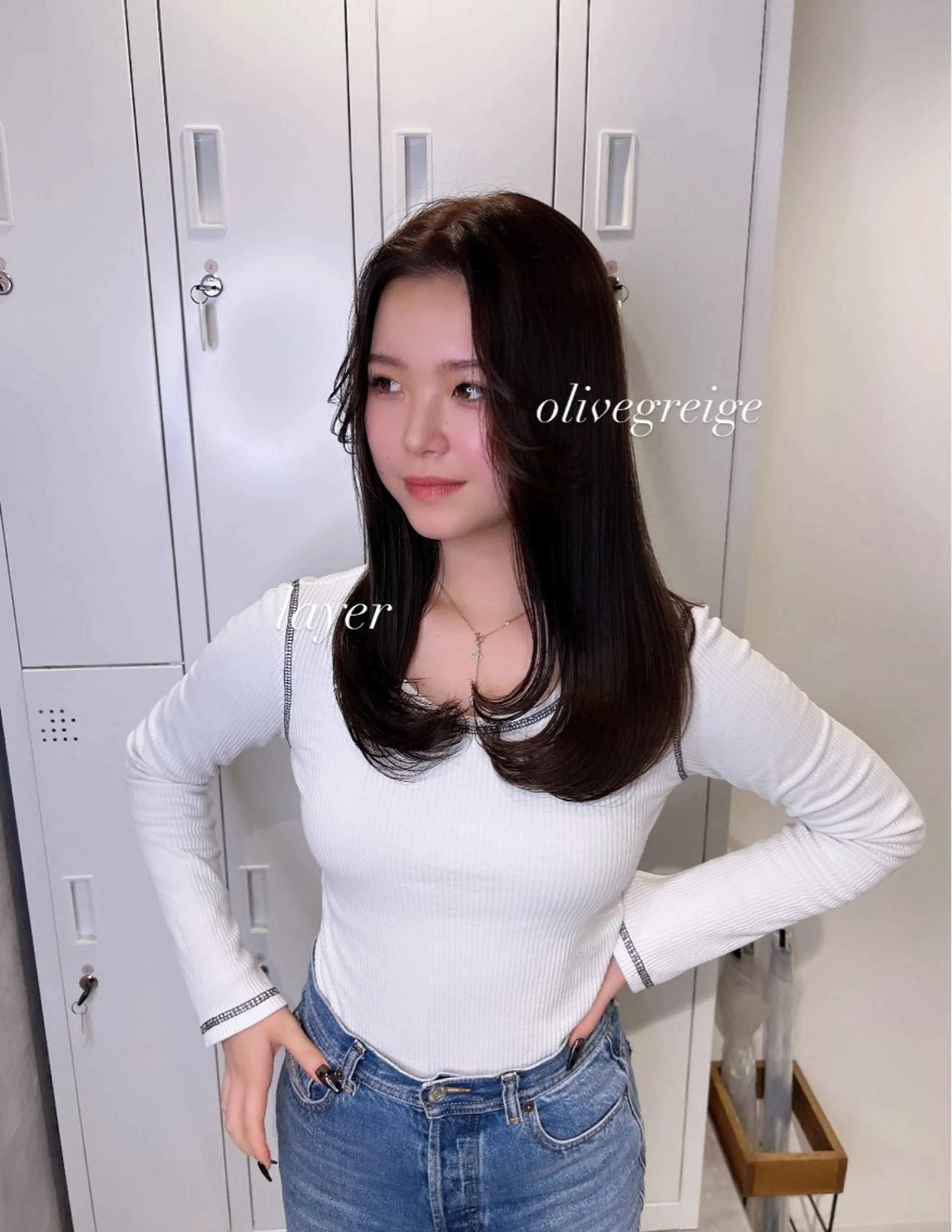 カラー ブリーチ ケアブリーチ TOMONA👑 透明感カラーレイヤーのヘアスタイル