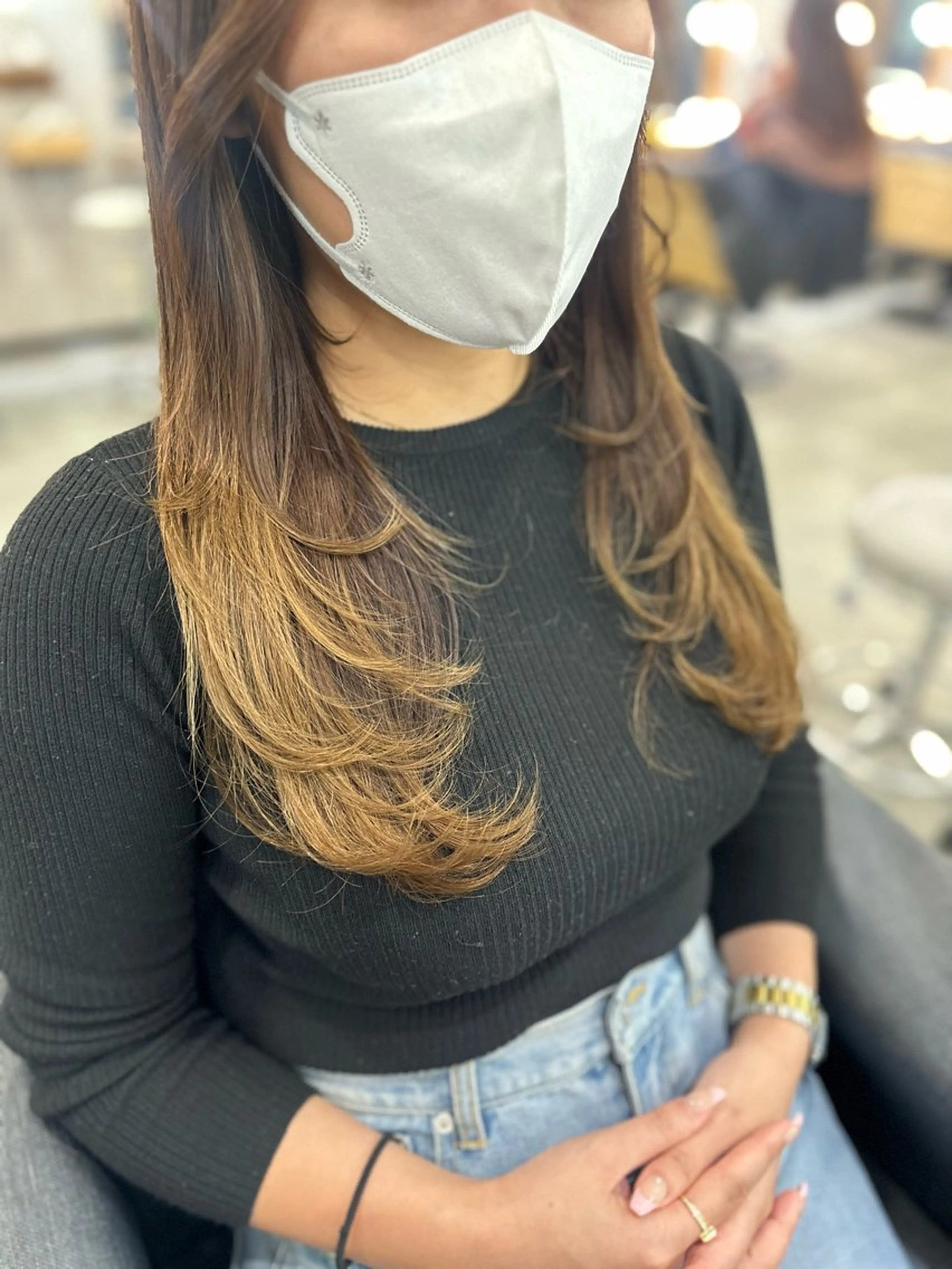ロング レイヤーカット カット ヘアカラー MOURI CHISATOのヘアスタイル
