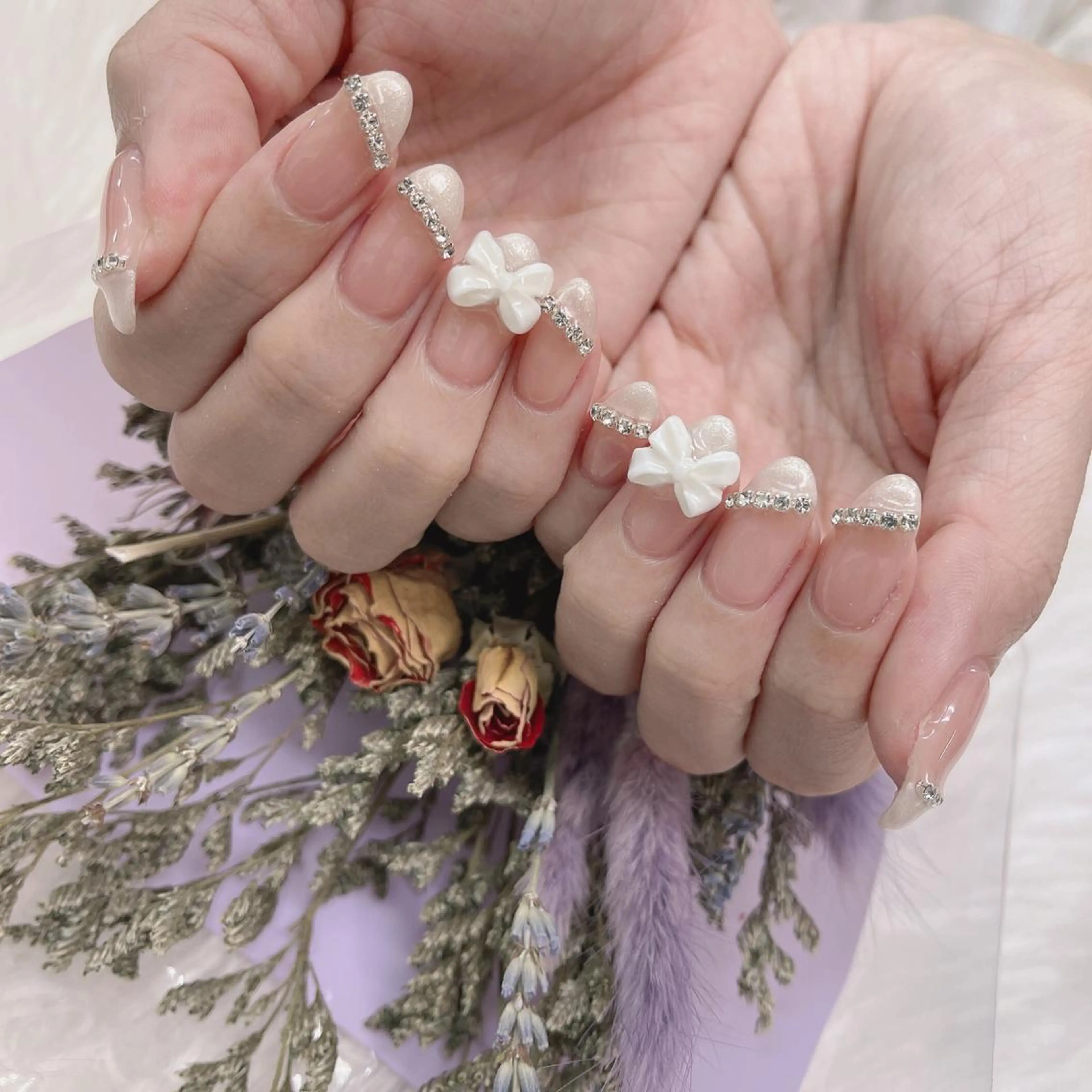 ネイル 🦋ネイルサロン ブラン🌈ゆりのネイルデザイン