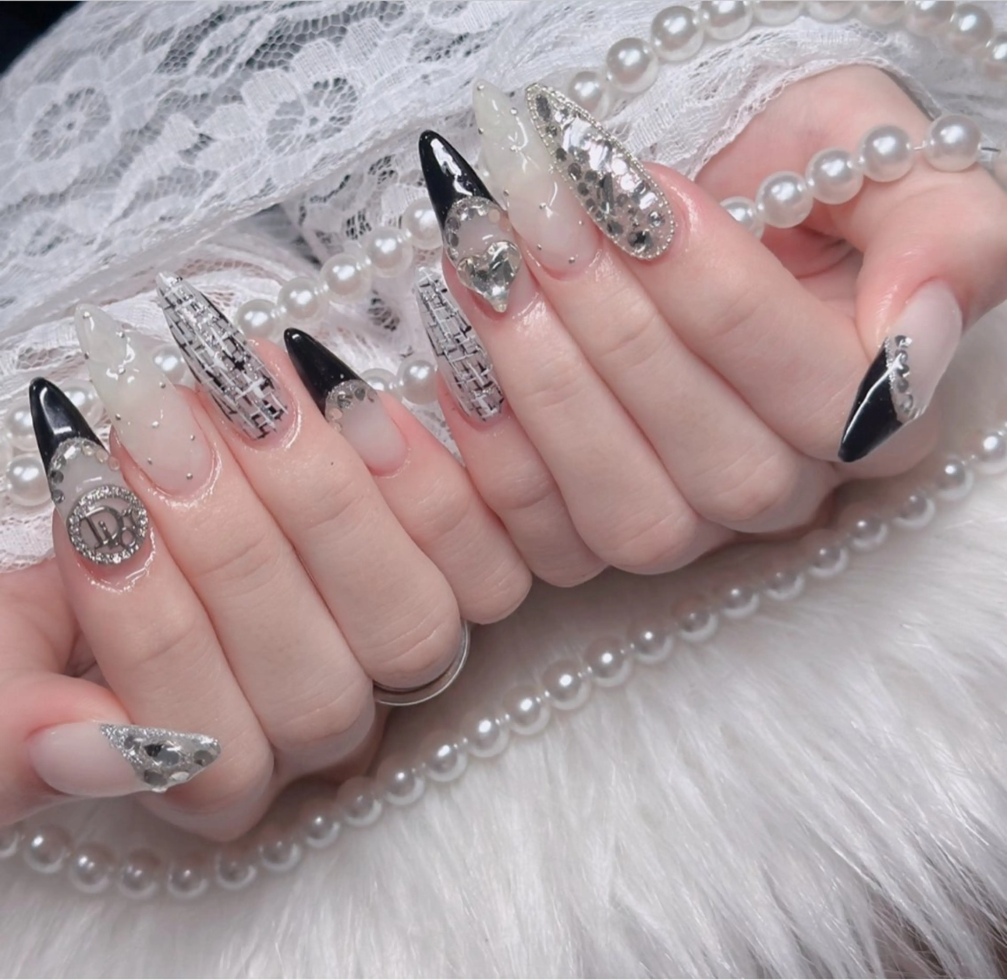 ネイル ハンドネイル HIN NAILのネイルデザイン
