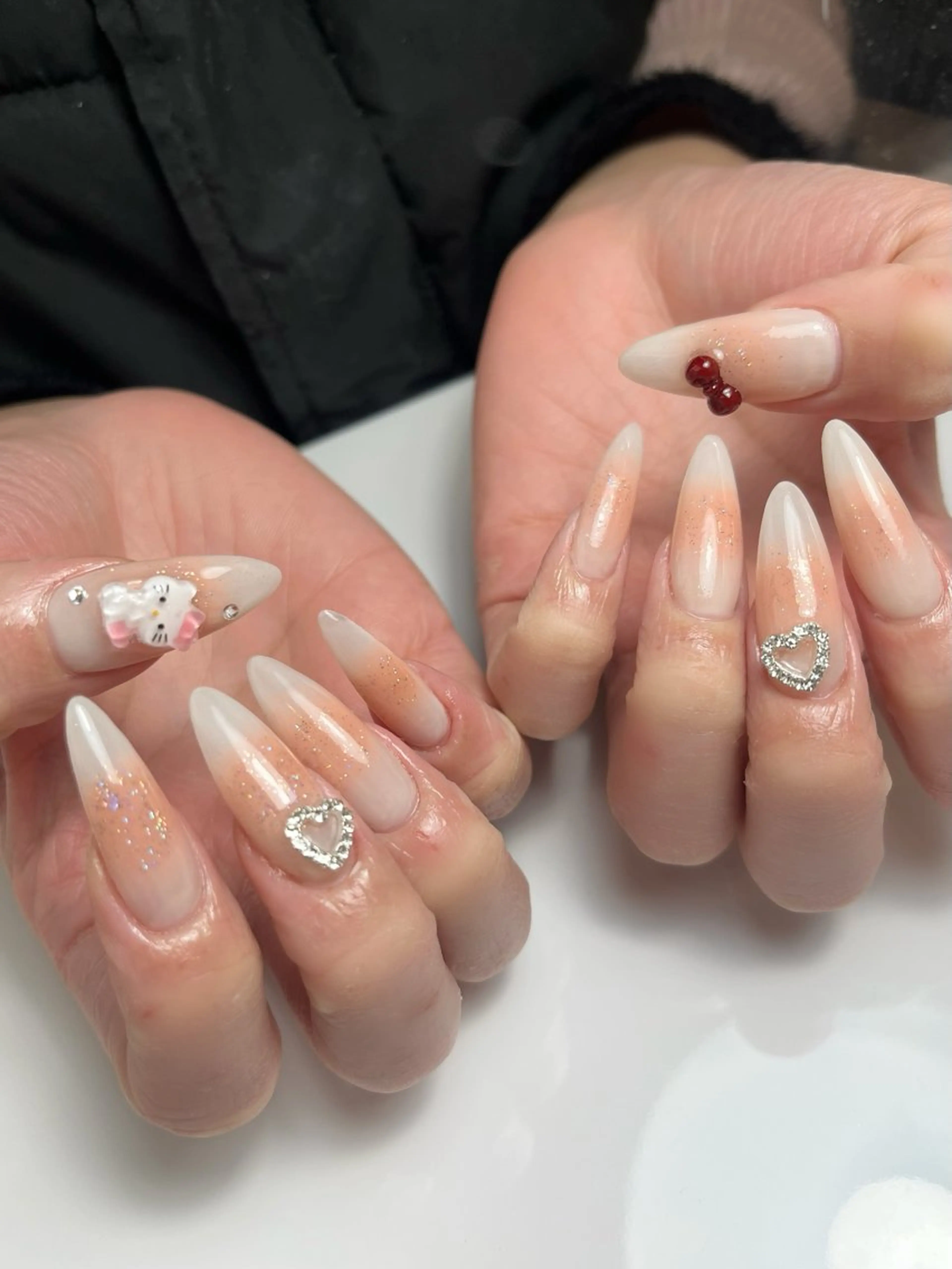 ネイル チークネイル ハンドネイル ballie／小野原 なつみのネイルデザイン