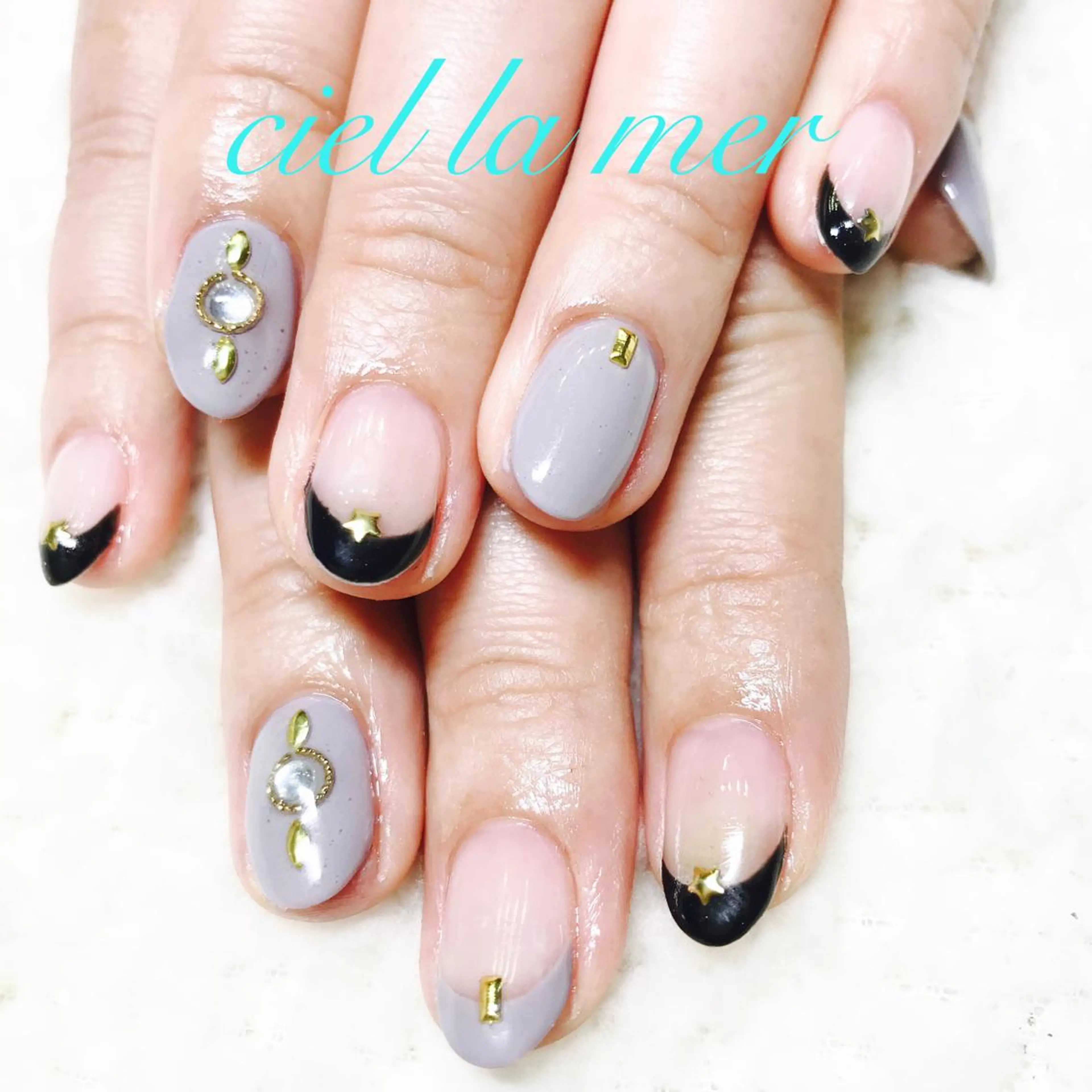 ネイル ハンドネイル フットネイル ciel la merのネイルデザイン