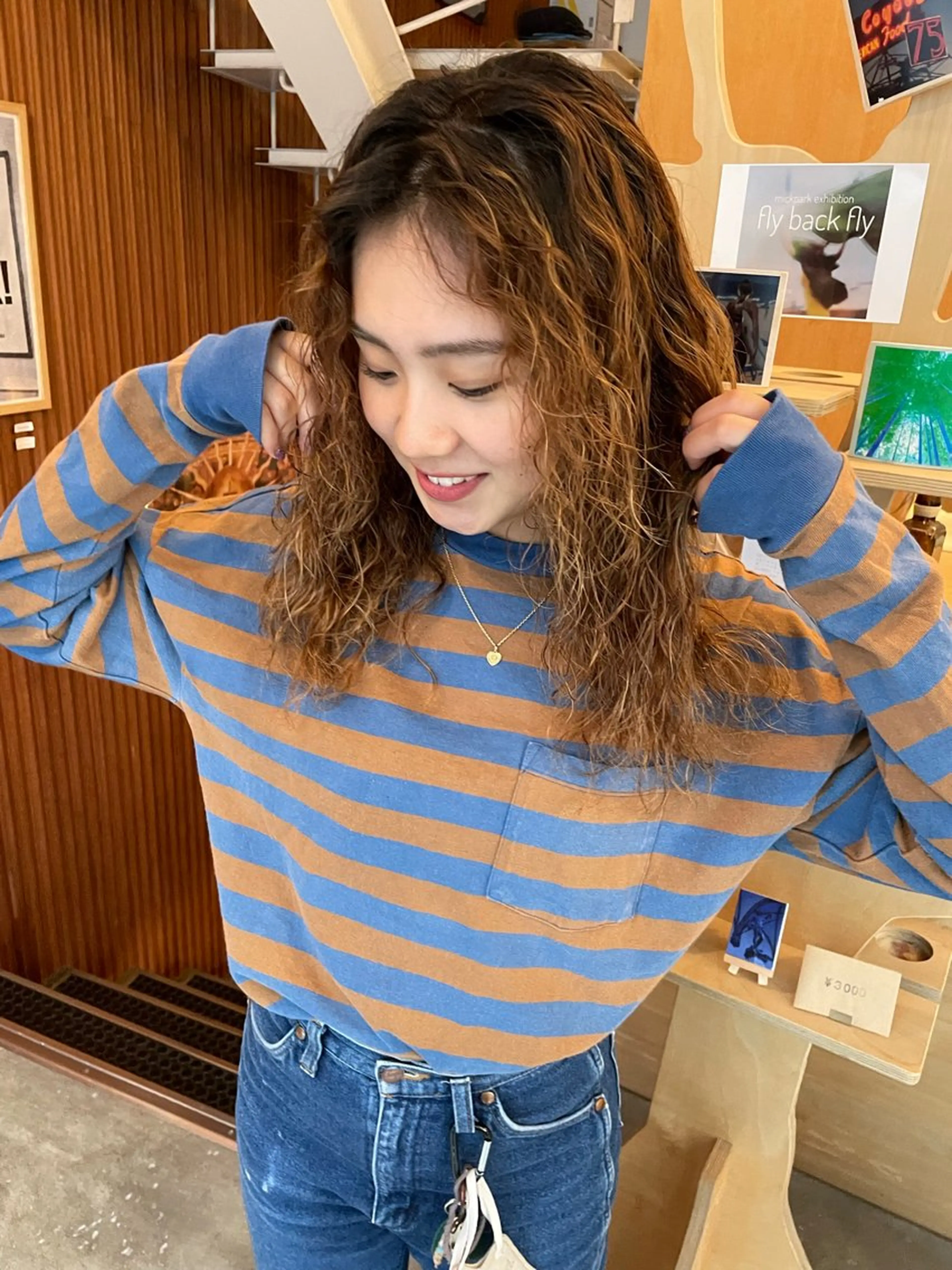 セミロング セミロングパーマ 外国人風カラー 🌞アオキ サキ🕊のヘアスタイル