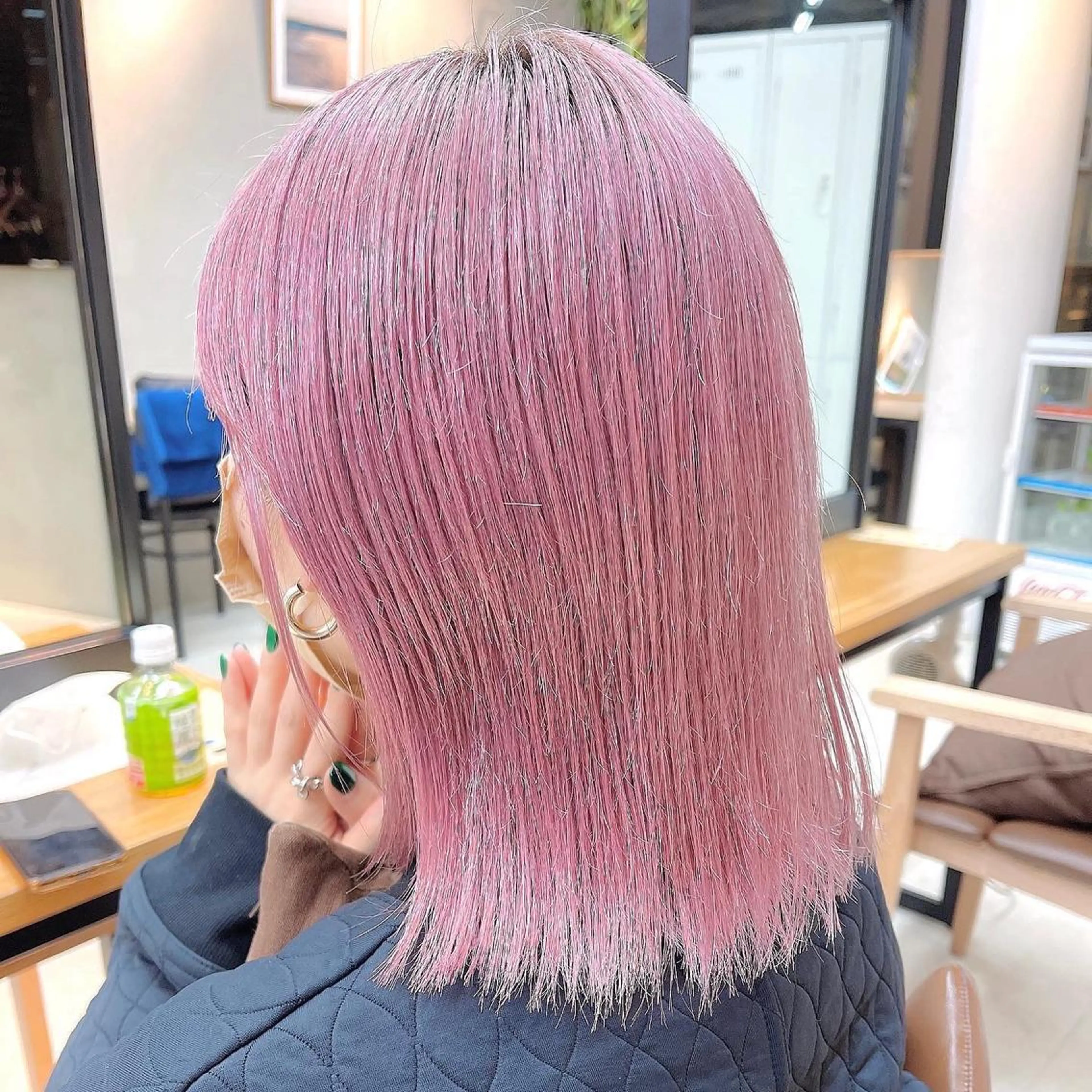 セミロング カラー ブリーチ ピンクカラー 似合わせショート×透 明感/やじまたかしのヘアスタイル