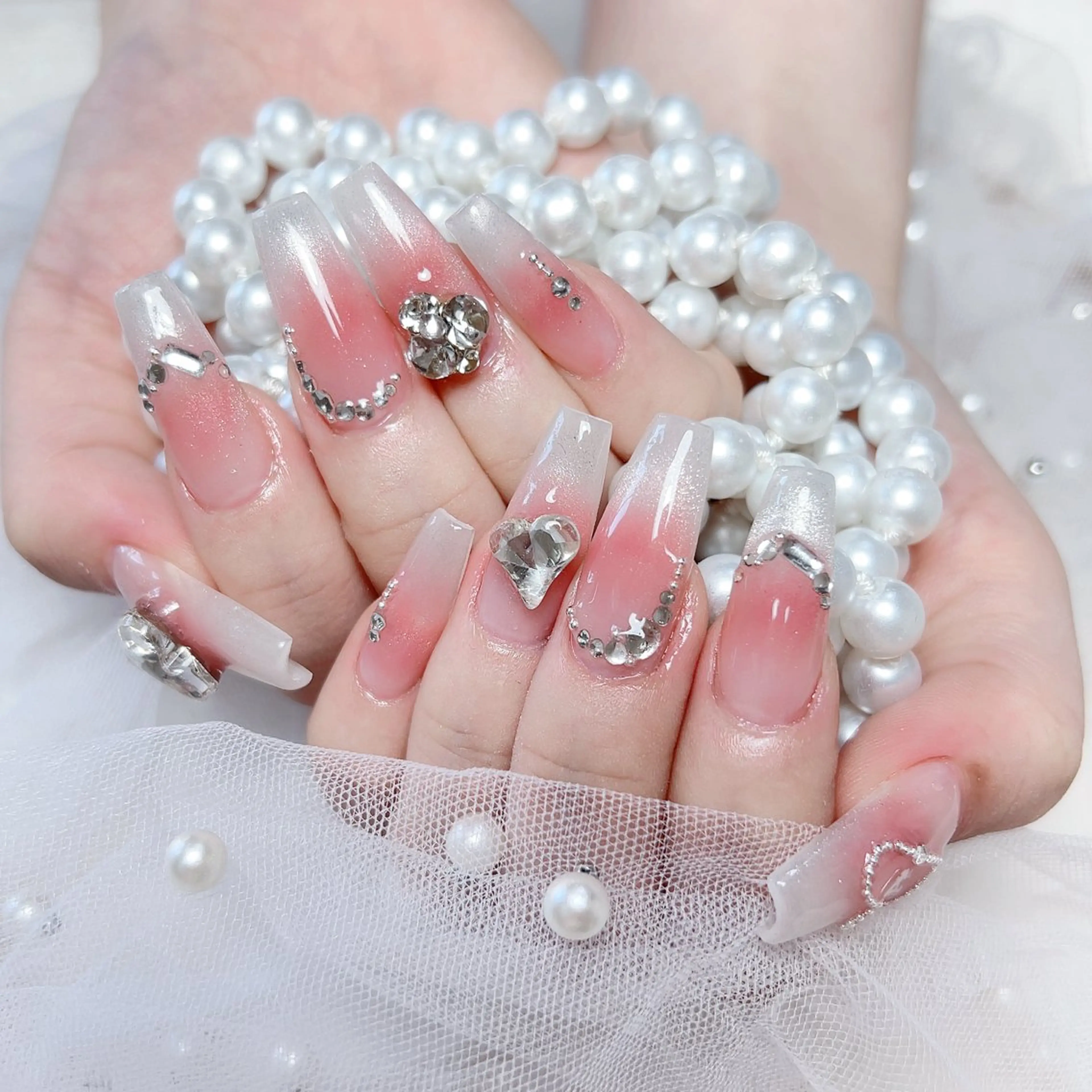 ネイル M🌷nail 長さだし専門店のネイルデザイン