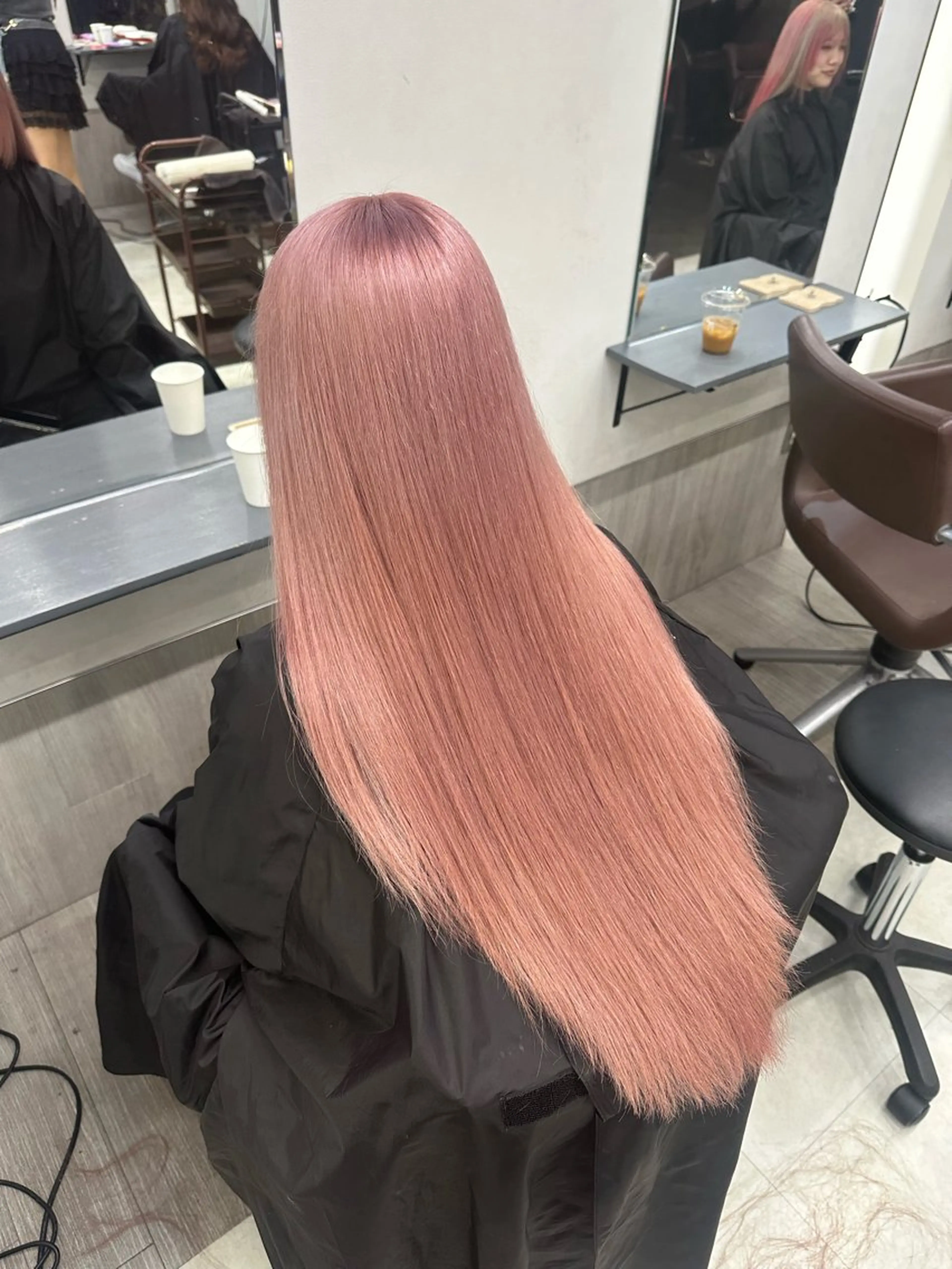 【当日限定】ブリーチダメージ98%カット★ケアブリーチ+オンカラー＋髪質改善の写真