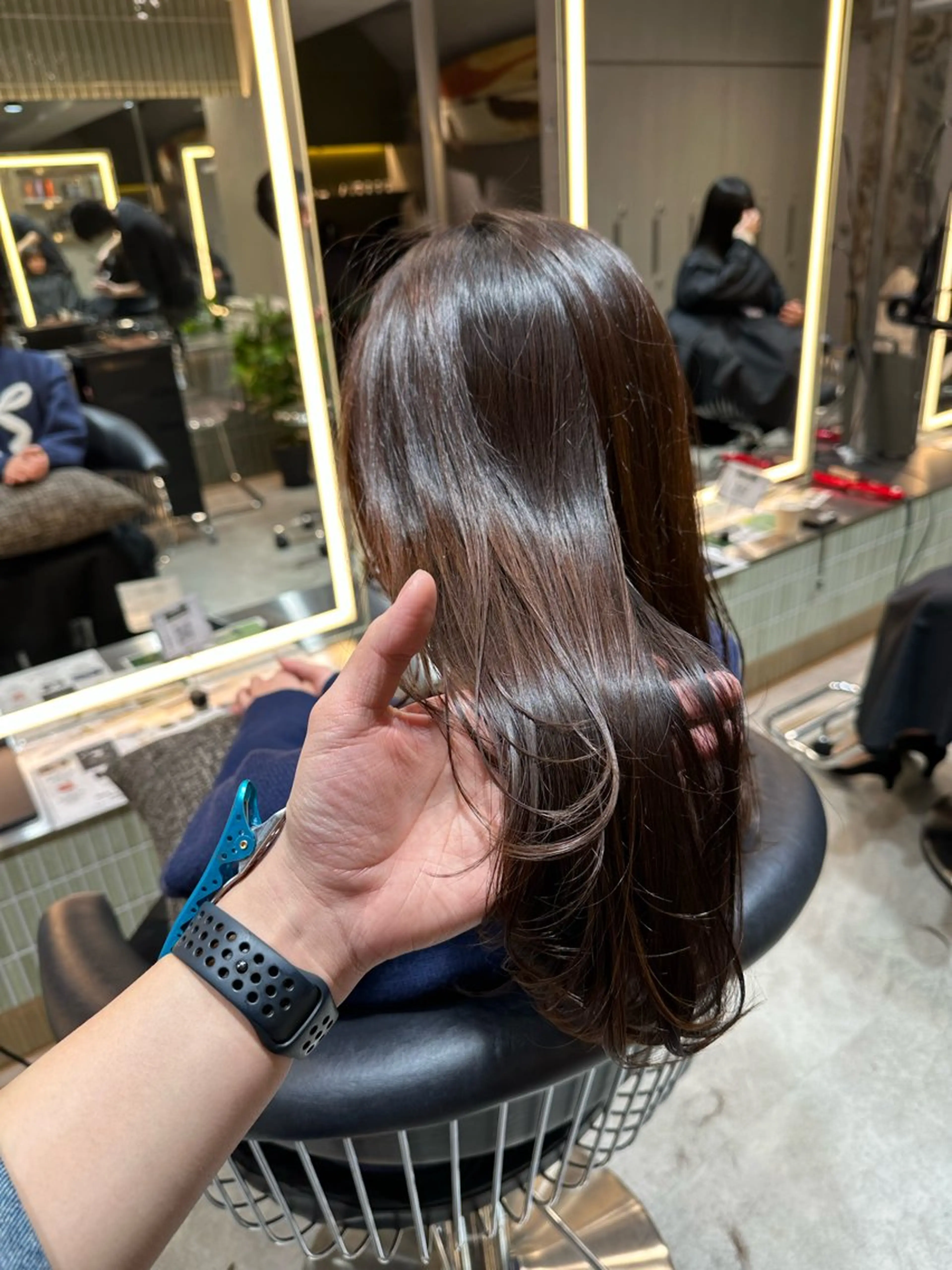 ロング カラー レイヤーカット カット トリートメント 縮毛矯正💎ショート /パーマ❣️ともきのヘアスタイル
