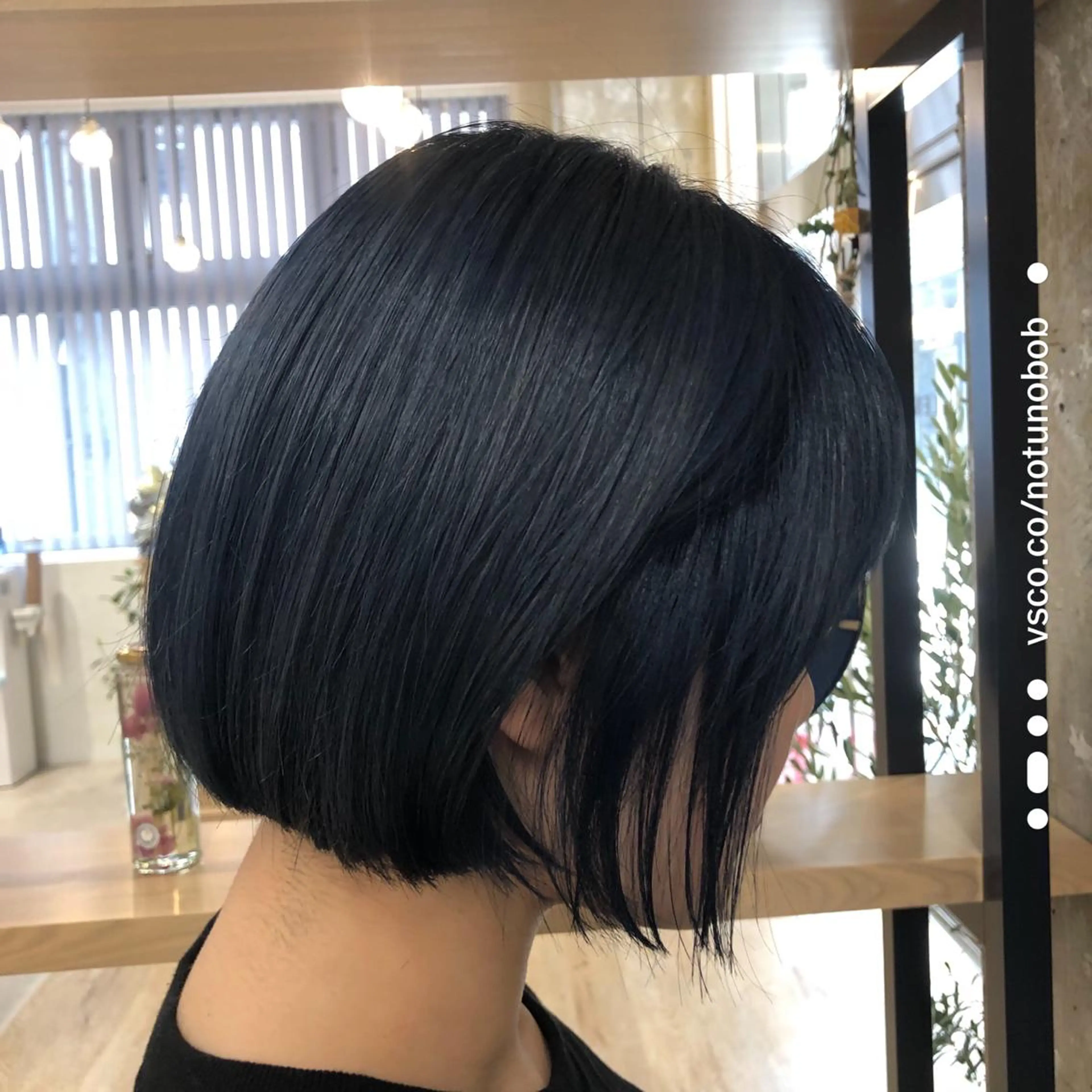 ショート ボブ カット ヘアカラー ノツコウダイ /ぱつっとボブのヘアスタイル