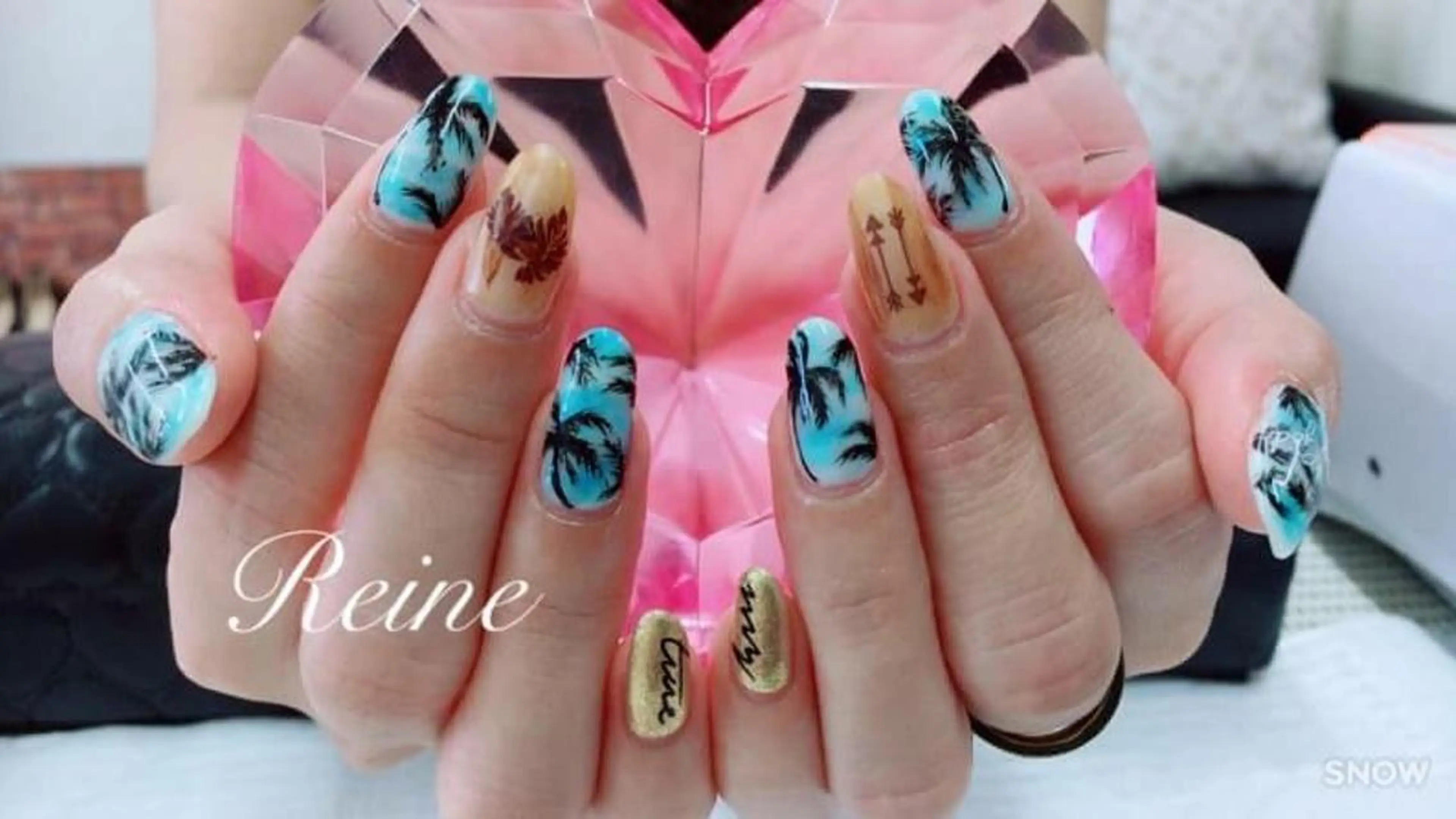 ネイル 夏ネイル Nailsalon Reine所属・玉栄 伶奈のネイルデザイン