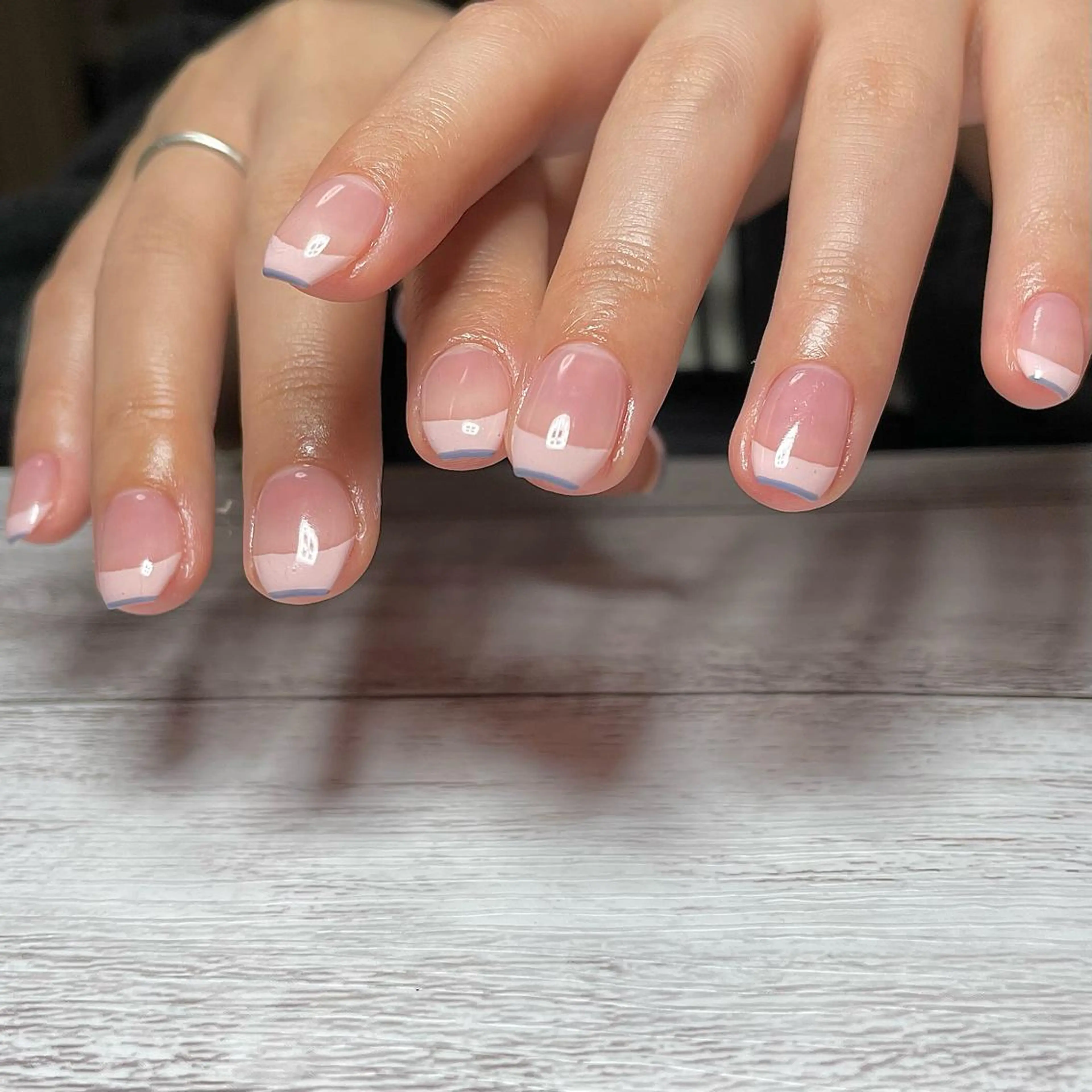 ネイル フレンチネイル ハンドネイル Nailsalon BLOOM🌷 山崎のネイルデザイン