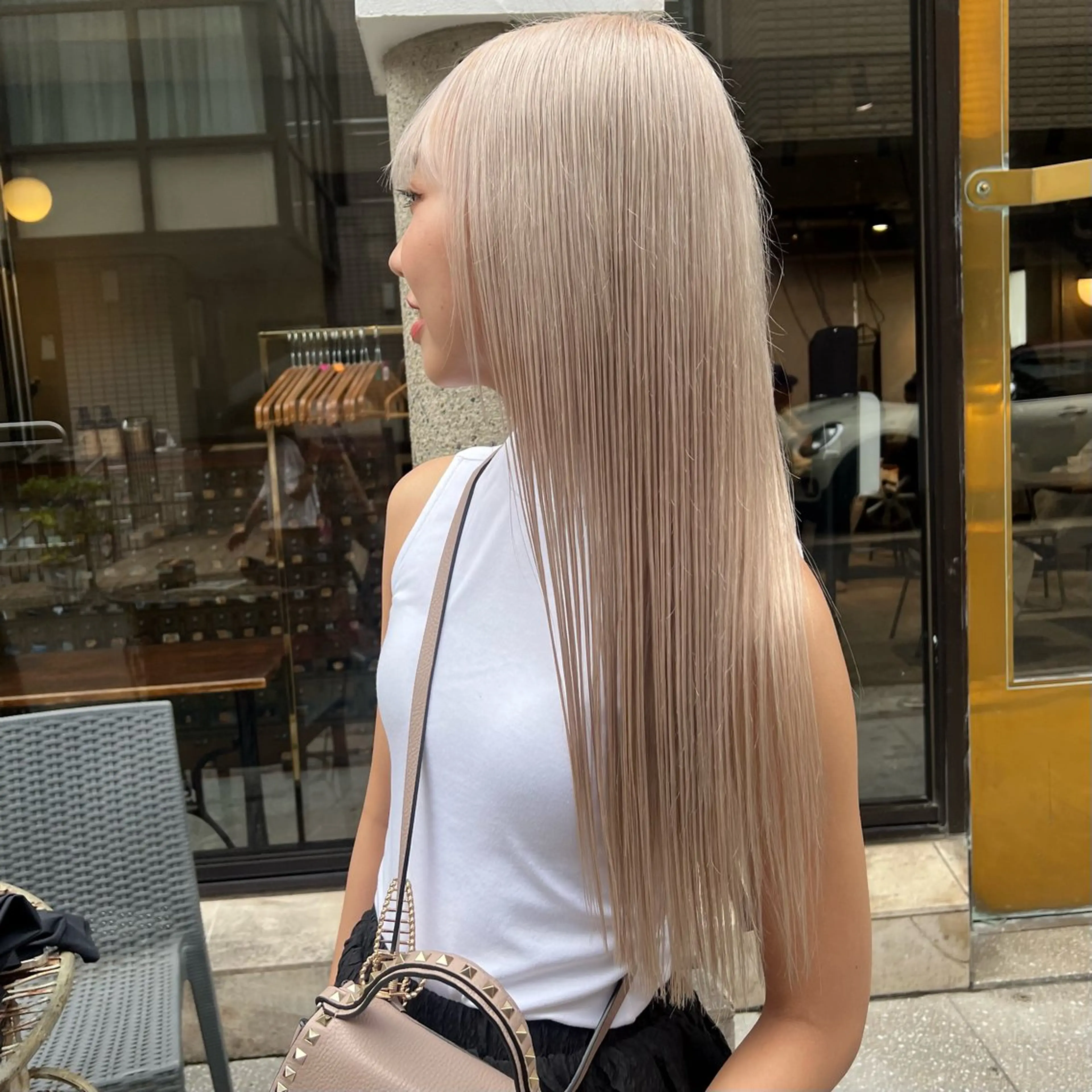 ロング カラー カット ヘアカラー トリートメント ハイトーン/艶カラー 🌿KANTAのヘアスタイル