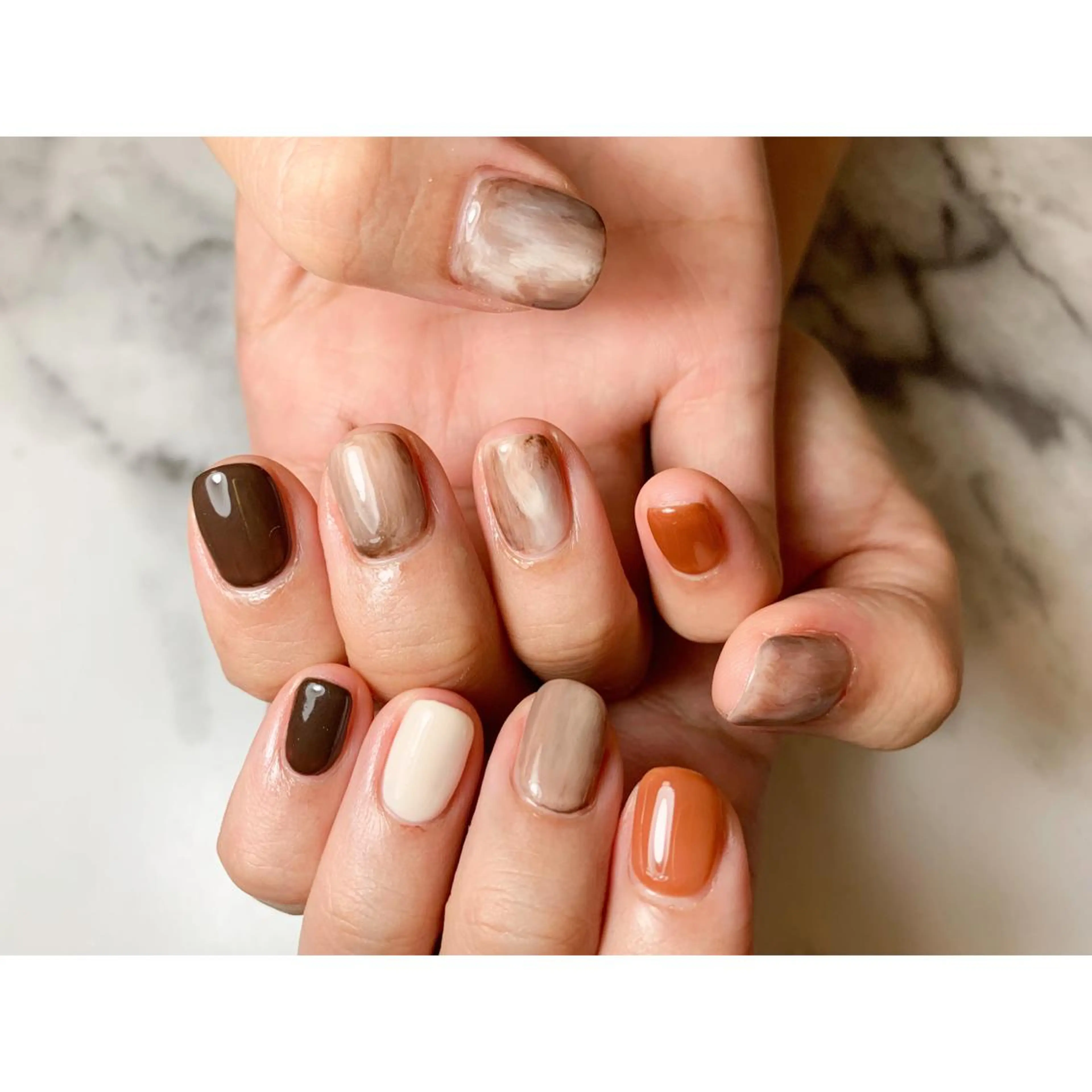 ネイル ニュアンスネイル nailsalon maluriのネイルデザイン