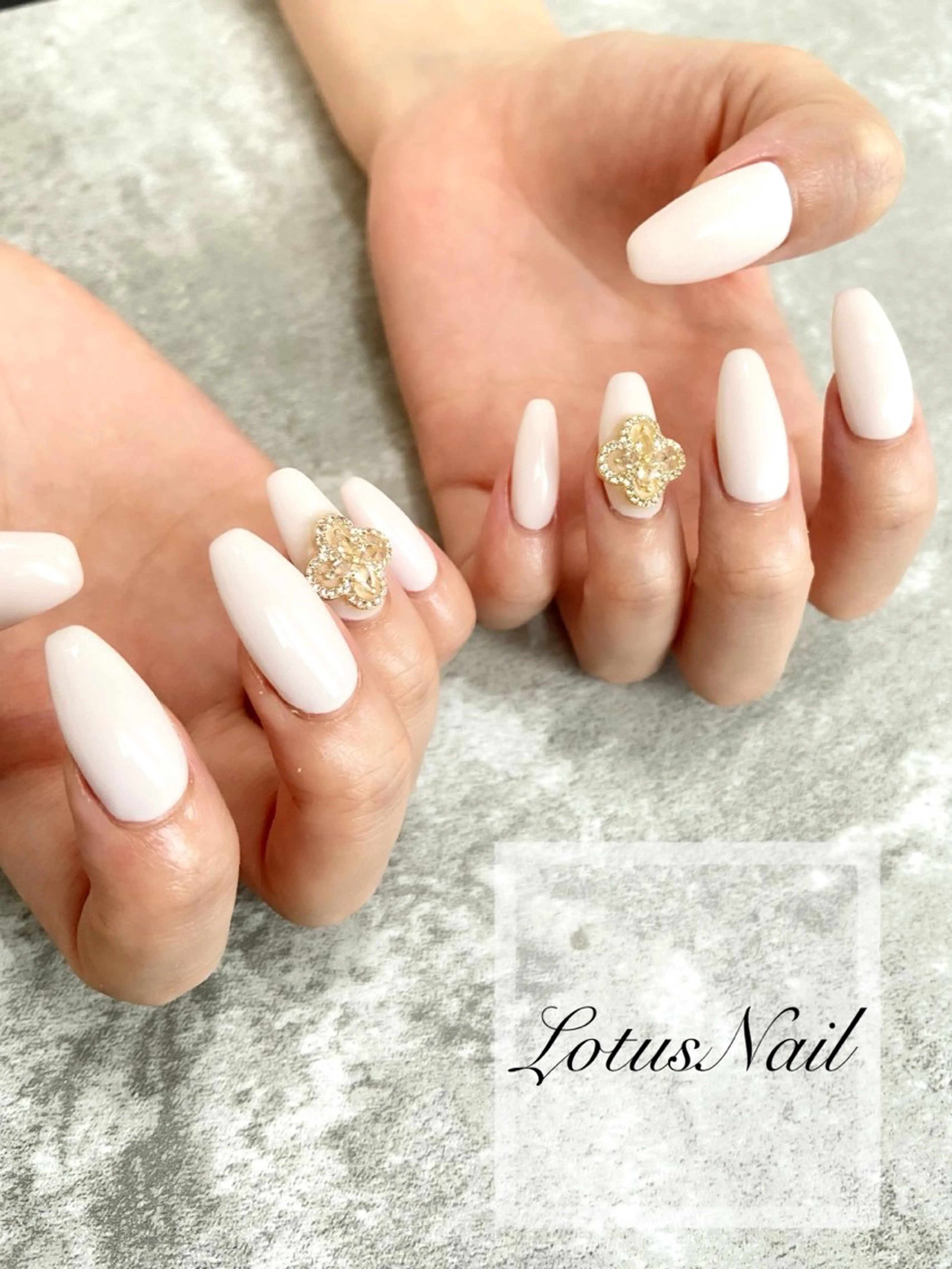 ネイル ワンカラーネイル ハンドネイル Lotus Nailのネイルデザイン