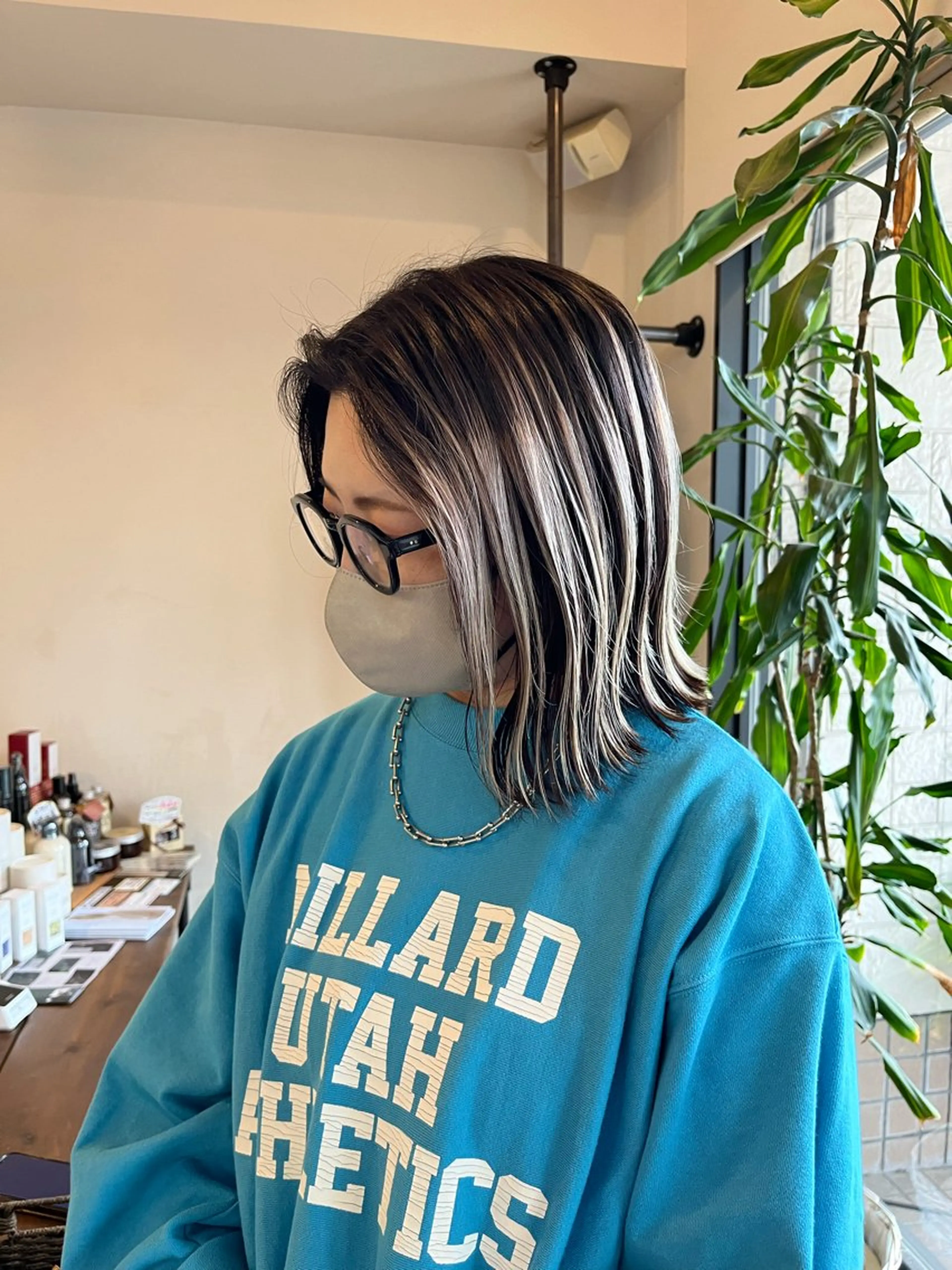 ミディアム カット ヘアカラー トリートメント AKALA  HAIR所属・AKALA HAIR 西宮店　Juriのヘアスタイル