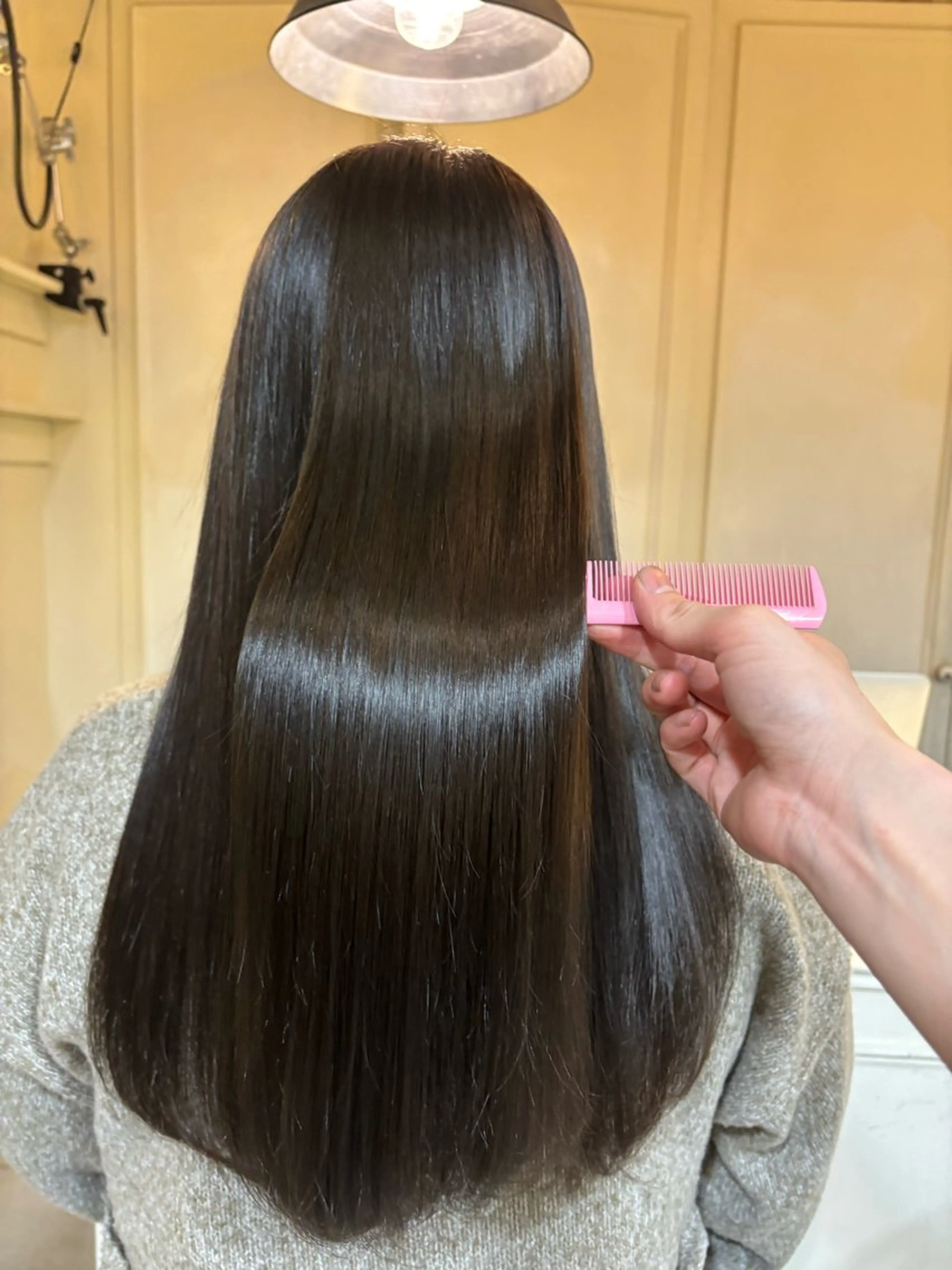セミロング ヘアカラー トリートメント みゆ 🫧のヘアスタイル
