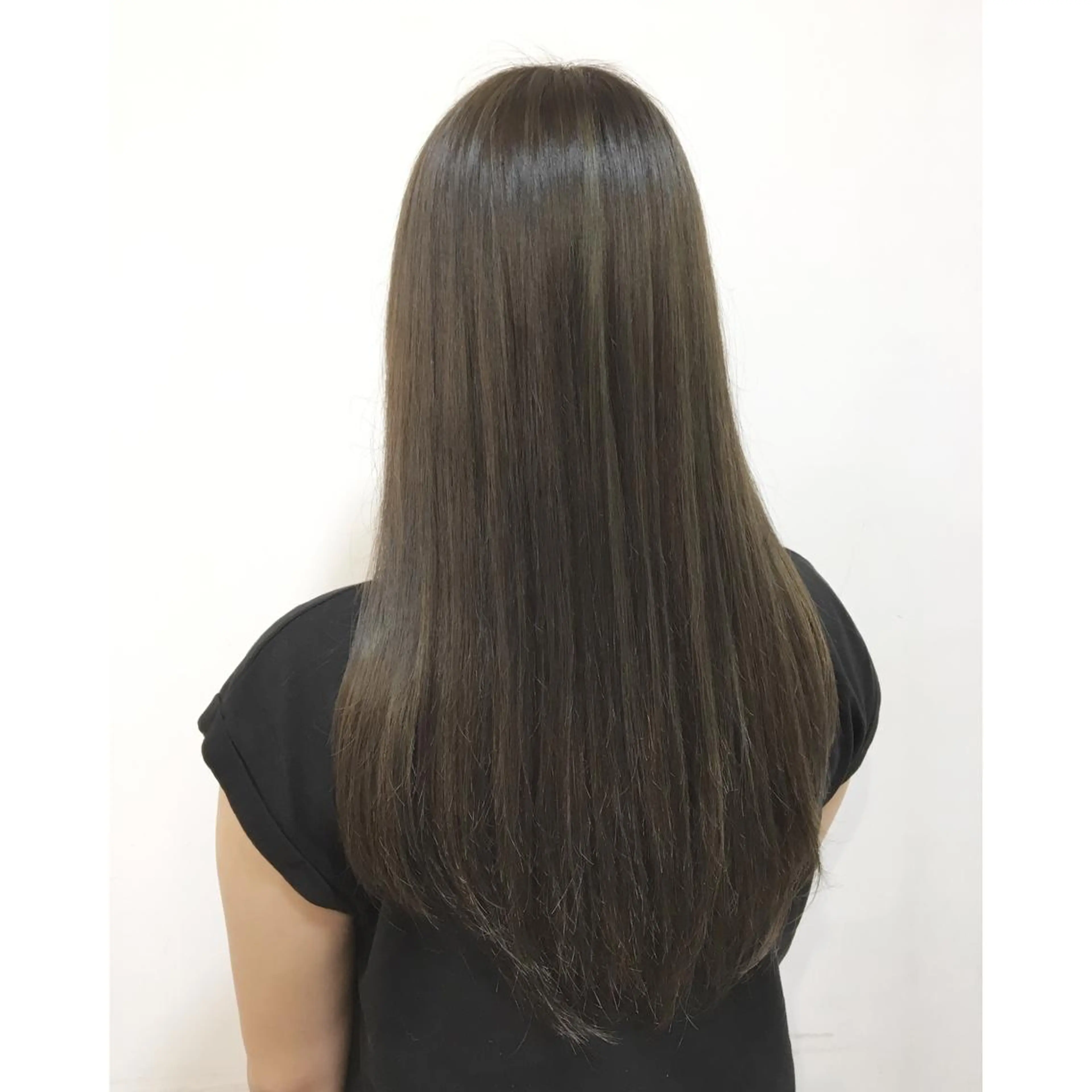 ロング カラー アッシュ ハイライトカラー ハイライト RoL by apollo所属・横浜ブリーチムラ直し 特化美容師/海崎剛史のヘアスタイル