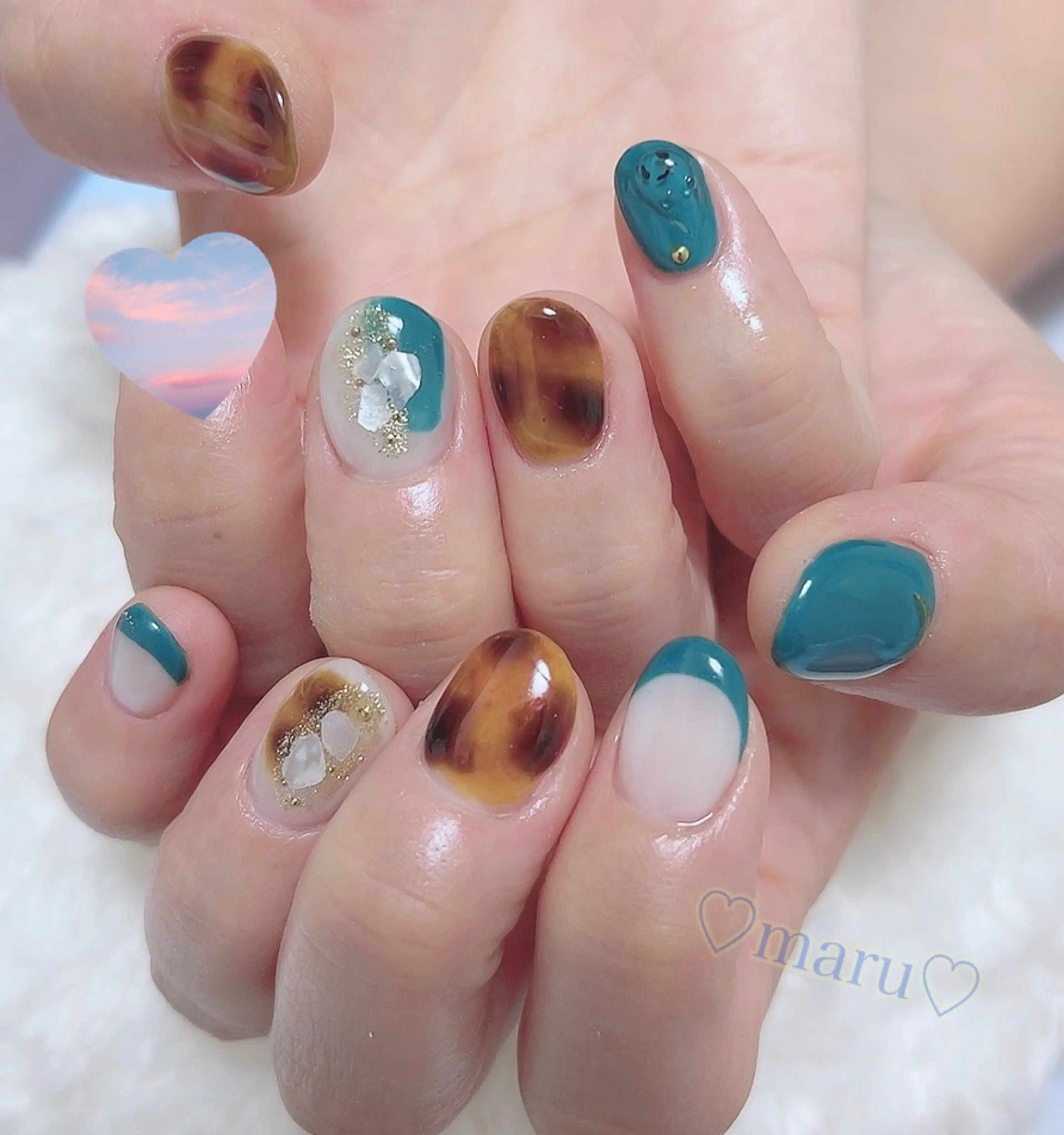 ネイル ハンドネイル フットネイル まるみ♡8/25- 31お休み🙇‍♀️のネイルデザイン
