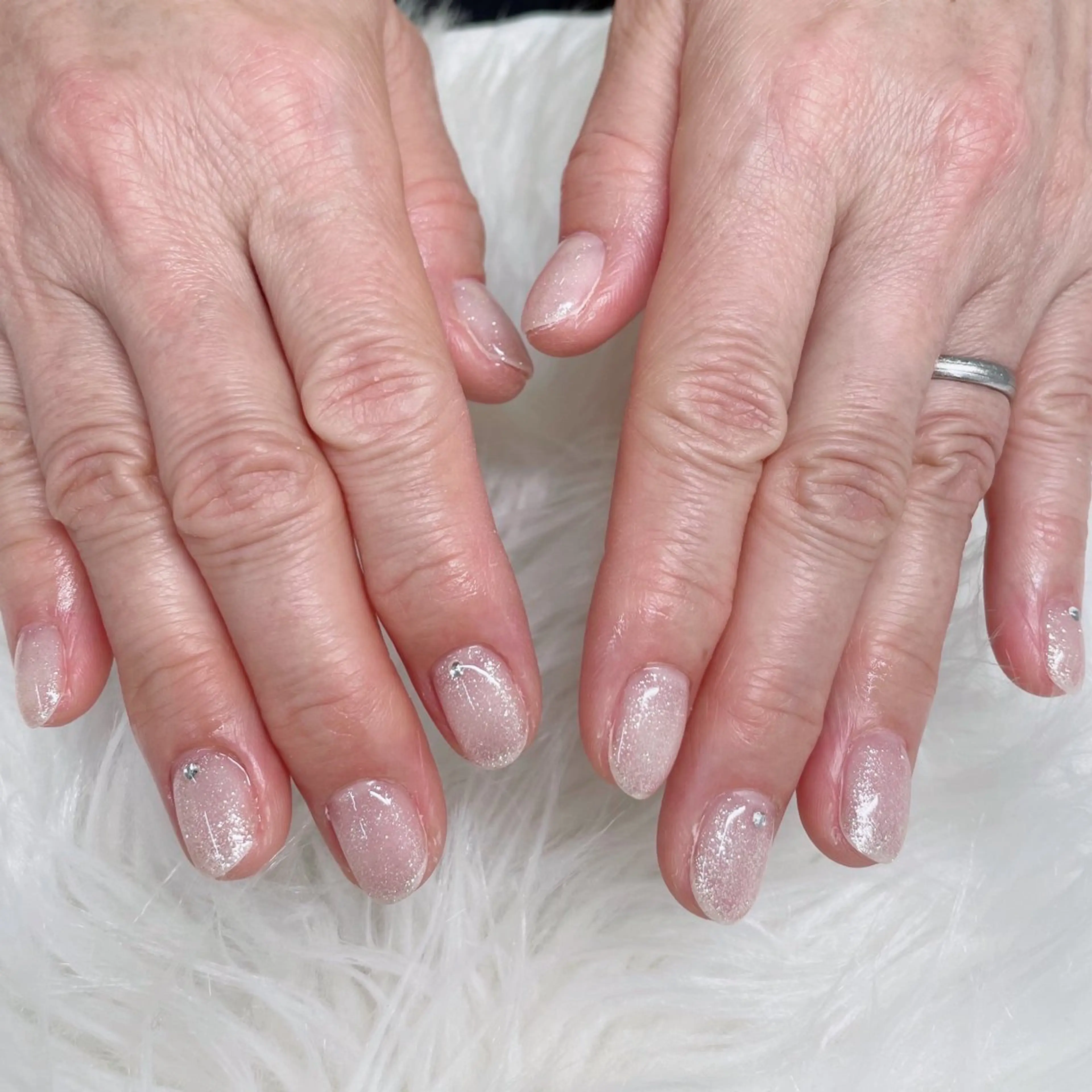 ネイル ラメ(グリッター) エリクサーネイル池袋店所属・エリクサーネイル池袋 大槻のネイルデザイン