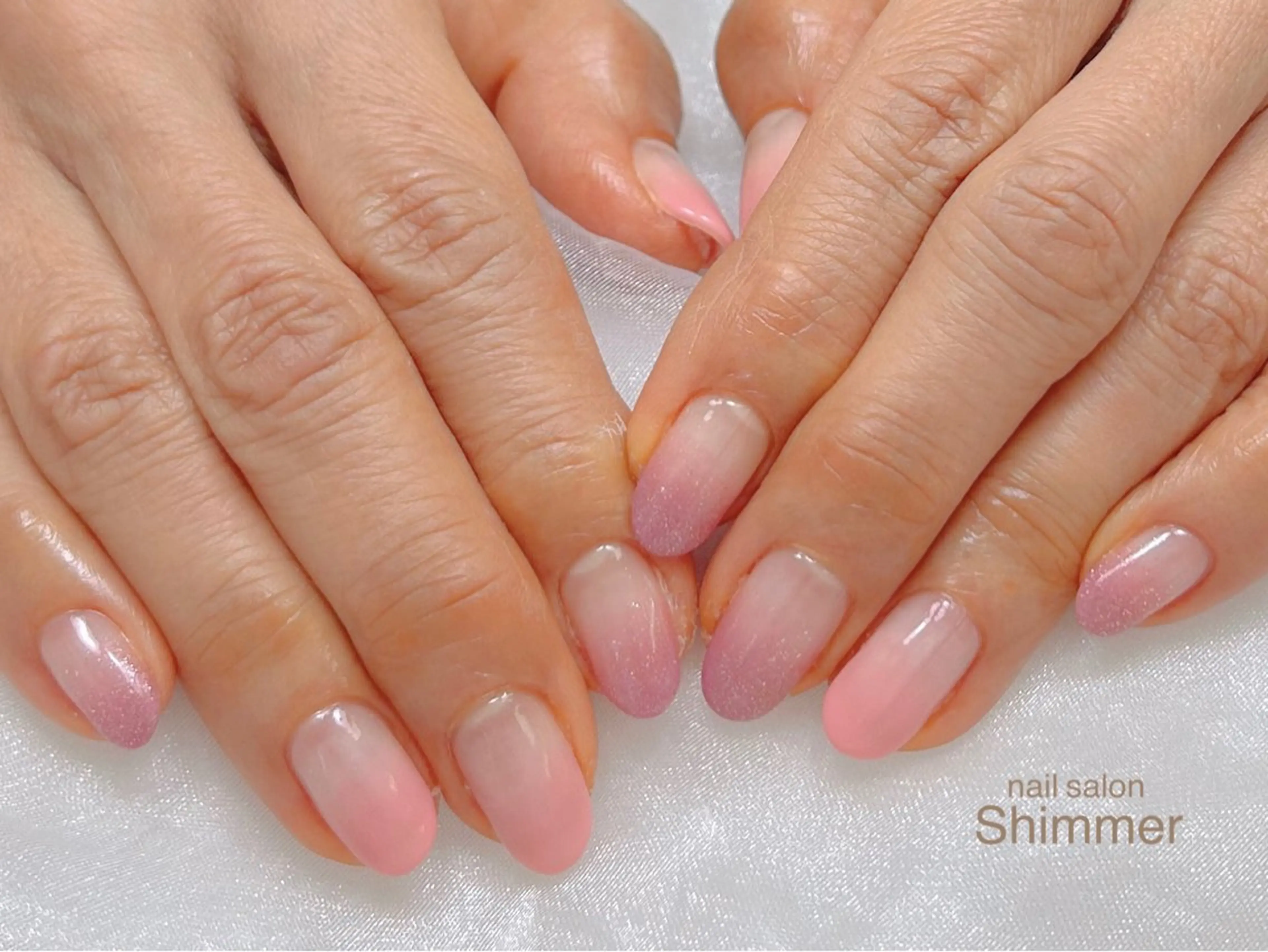 ネイル ハンドネイル Shimmer Risaのネイルデザイン
