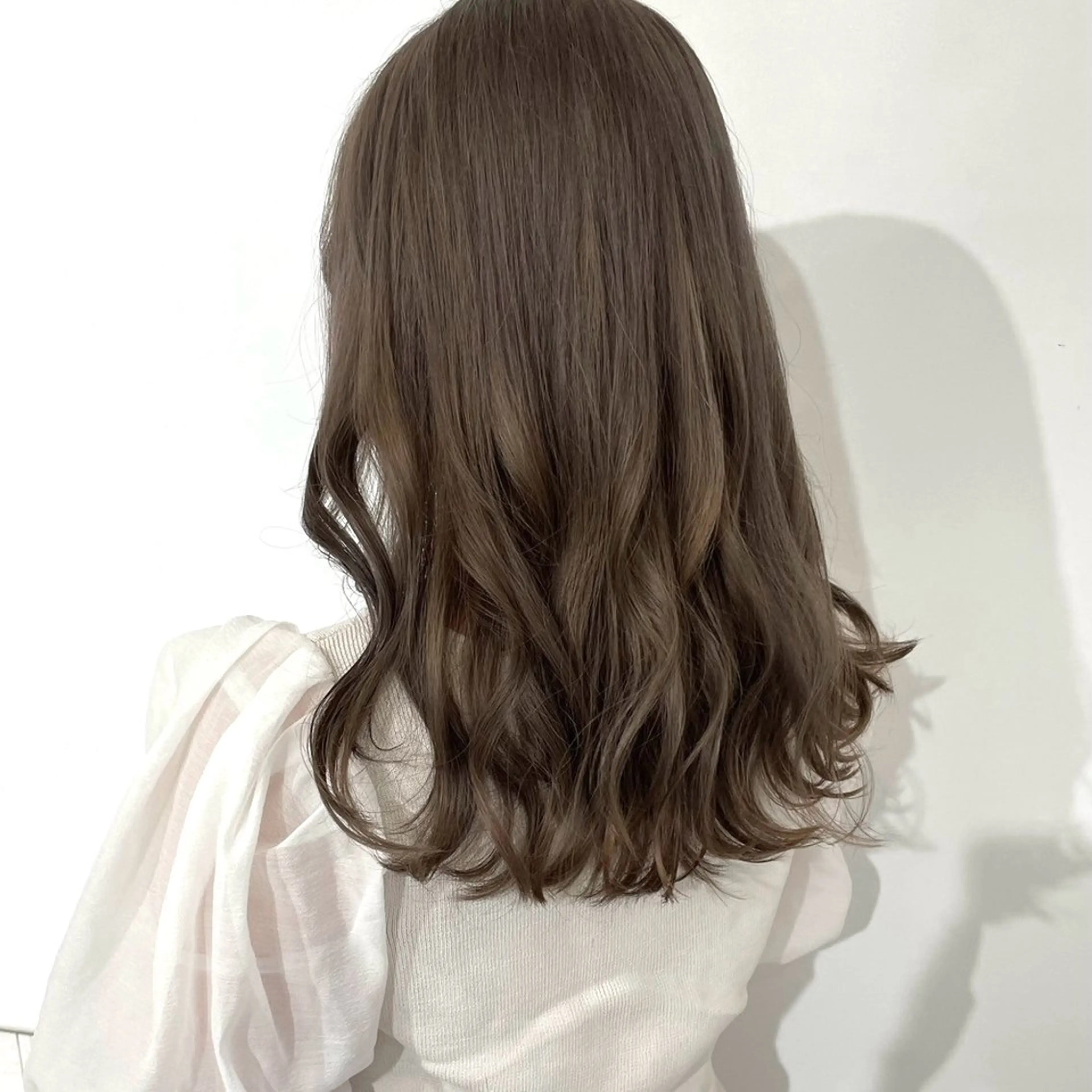 セミロング カラー ParveMix 🐾鳥取彩花のヘアスタイル