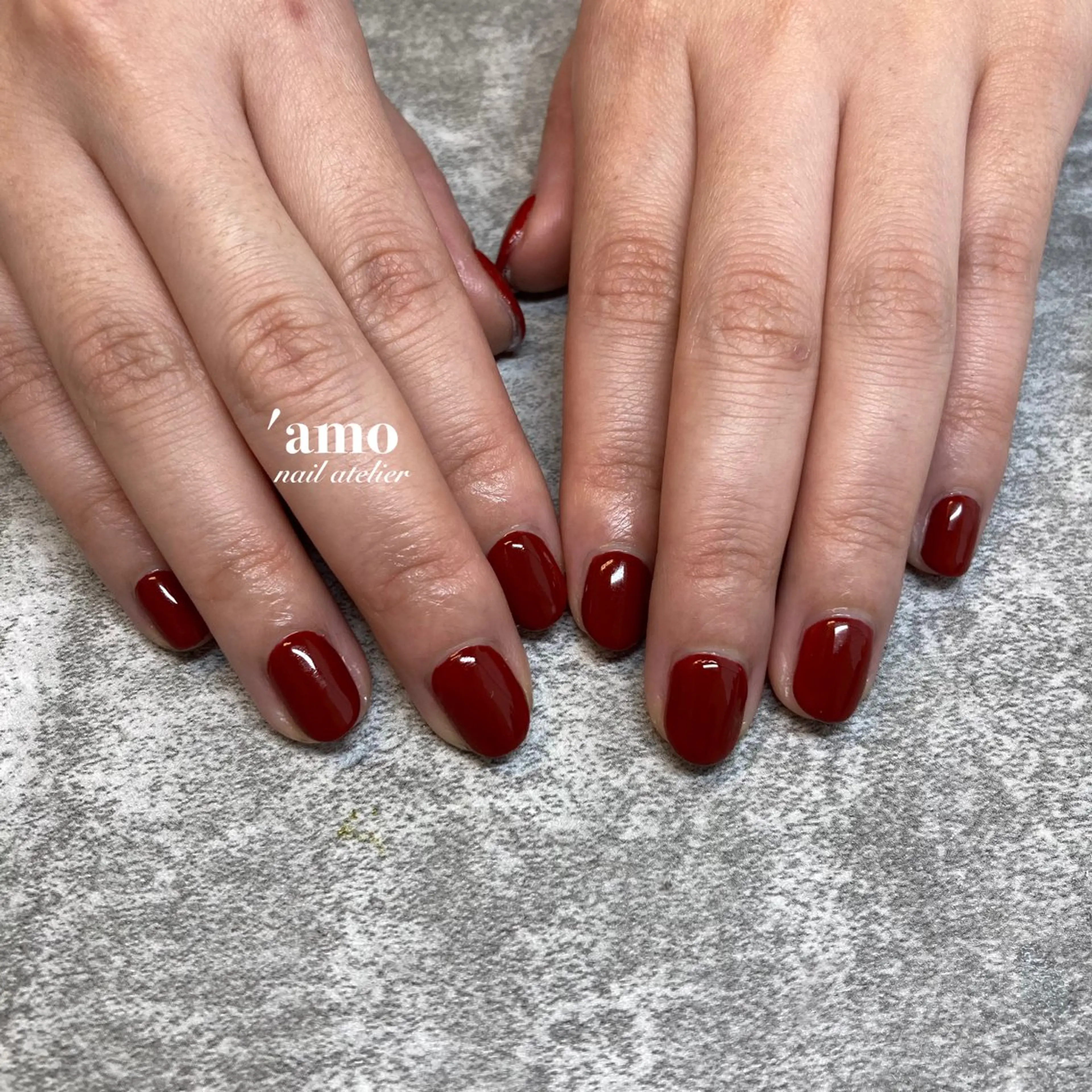 ネイル ボルドー フットネイル ジェルネイル ニュアンスネイル パラジェル 'amo nail atelierのネイルデザイン