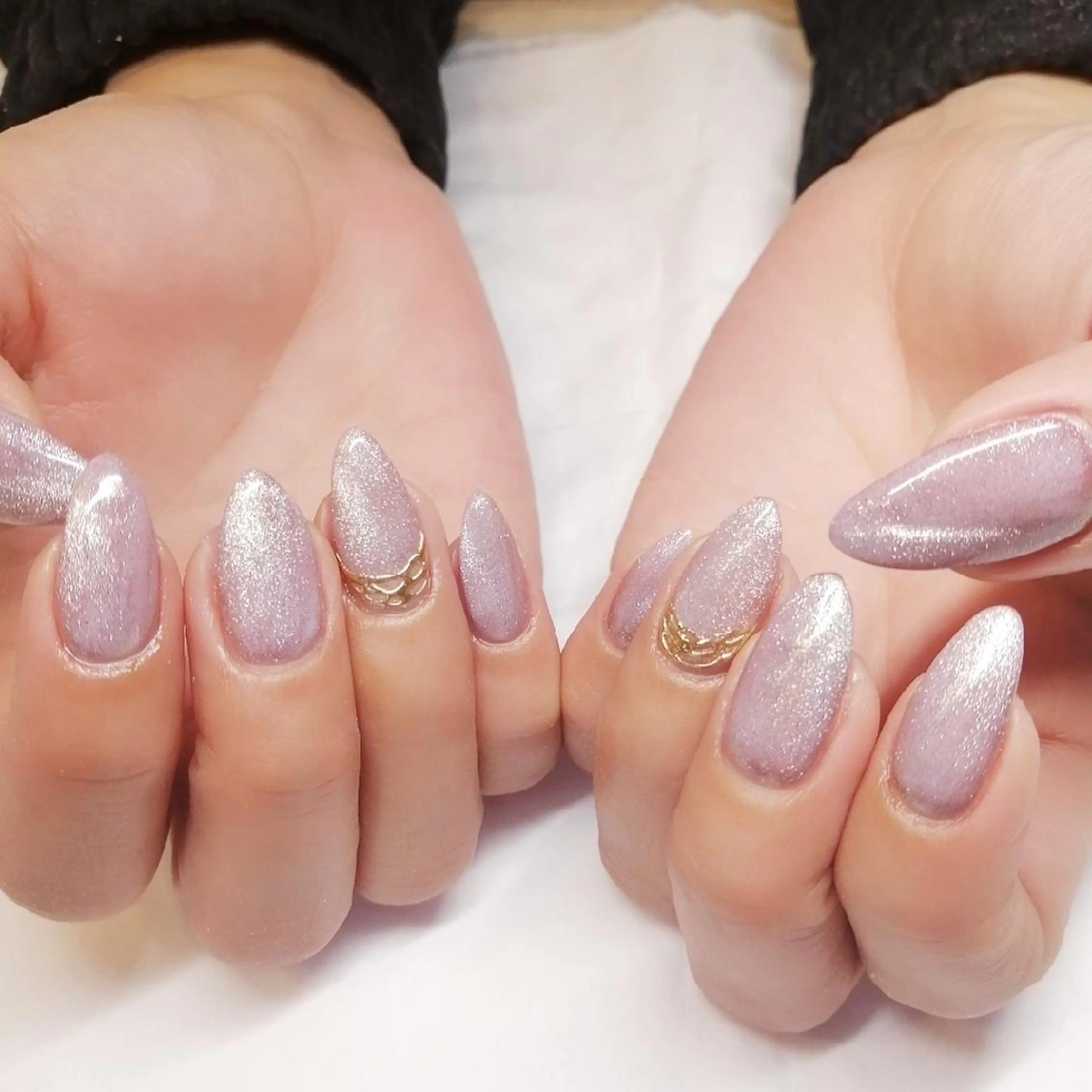 ネイル マグネットネイル I.プライベートネイルサロン所属・I.プライベート ネイルサロンの眉毛・アイブロウイメージ