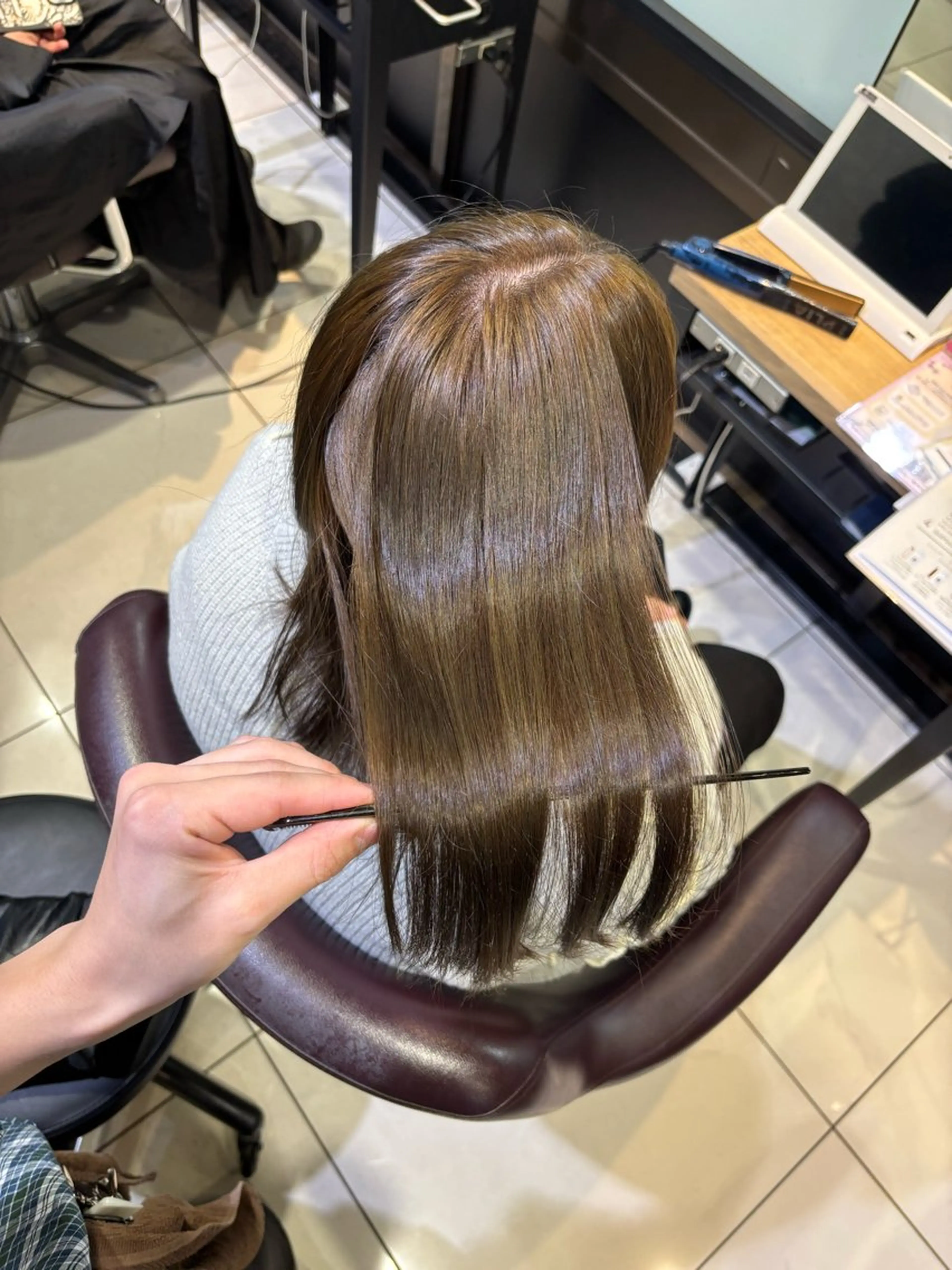 ロング カラー カット ヘアカラー トリートメント 🦋レイヤー✖︎ 髪質改善🦋リョウヤのヘアスタイル