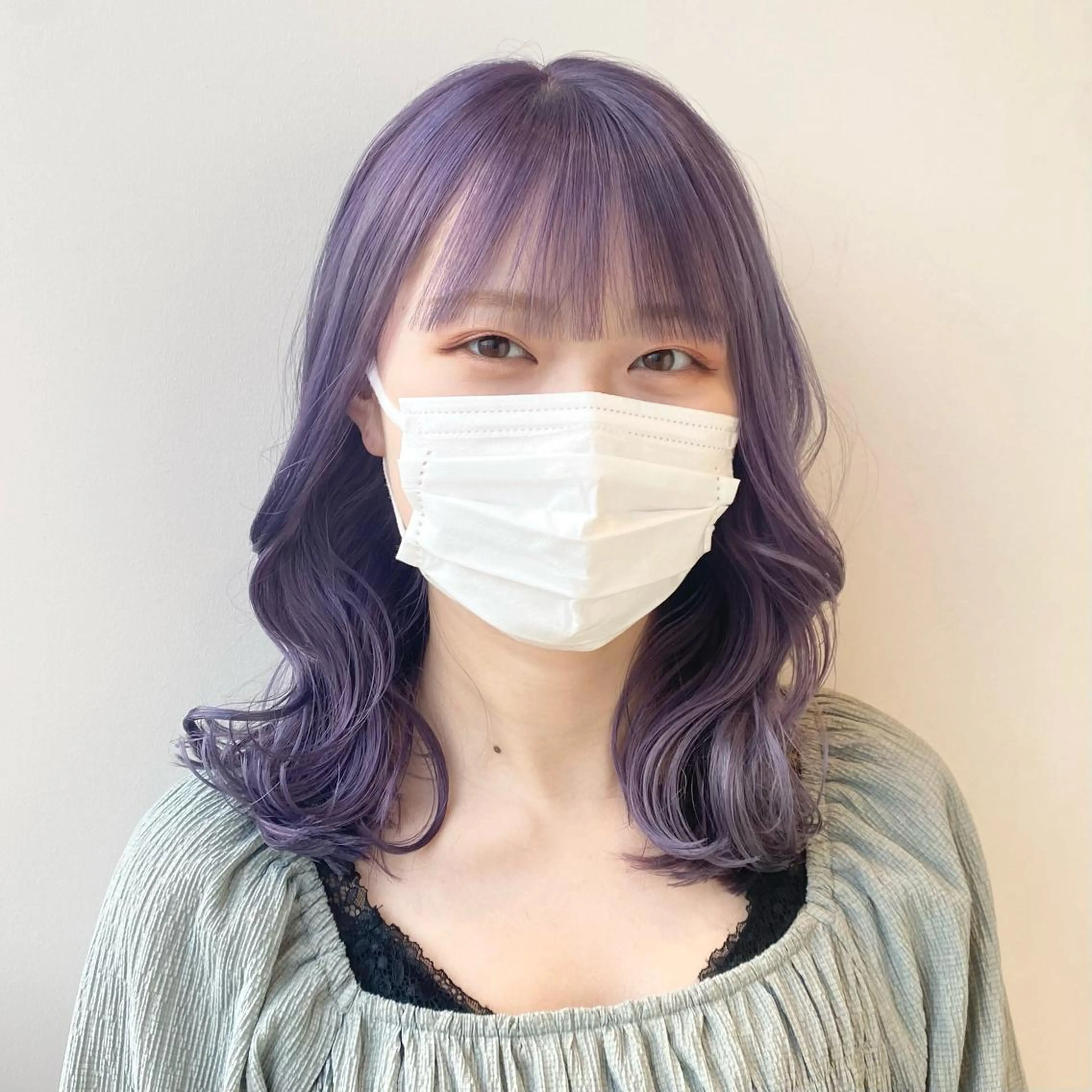 セミロング カラー ヘアカラー 💖暖色・ハイトーン 🐈みおり💖のヘアスタイル