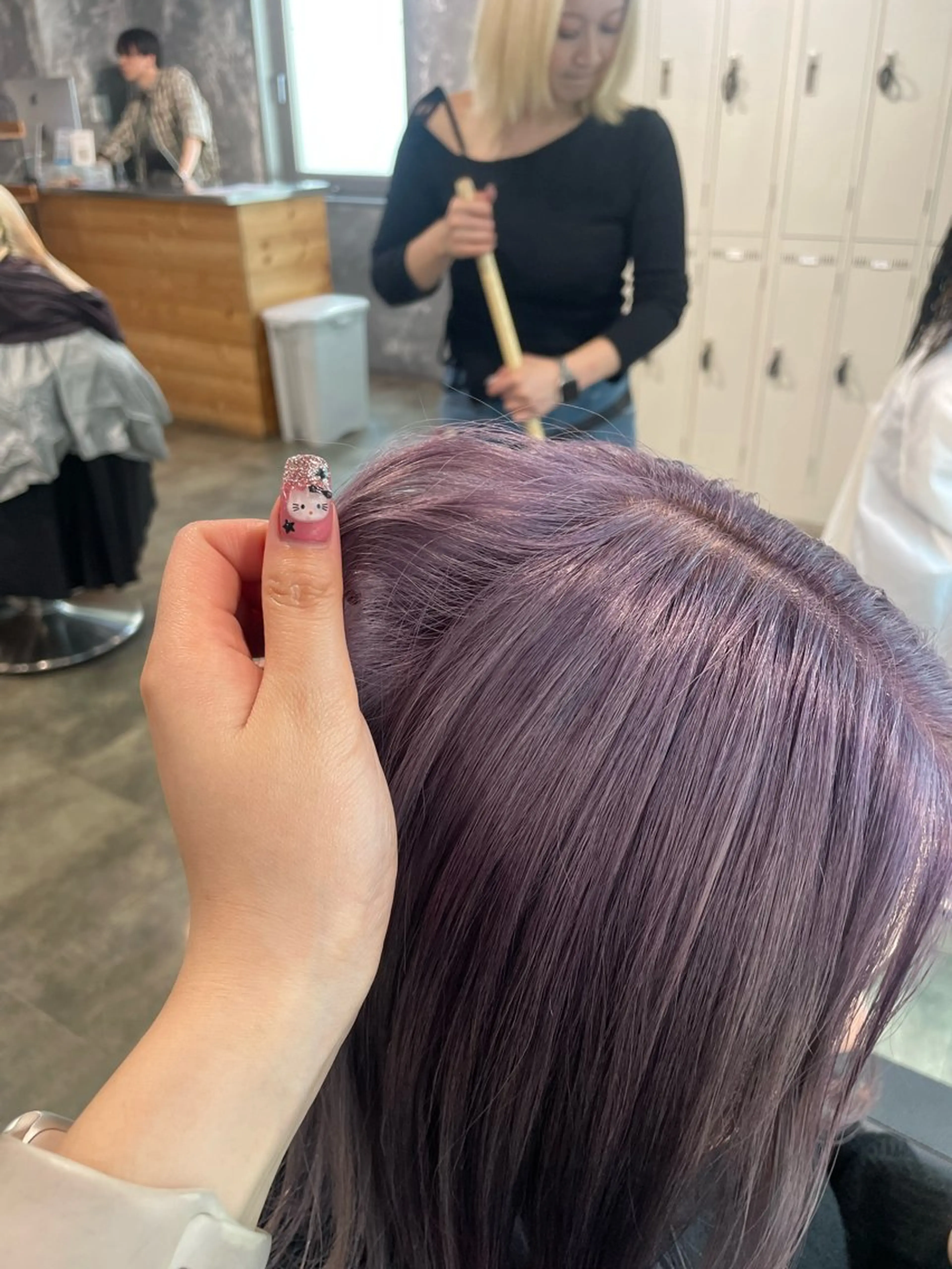 ミディアム カラー ヘアカラー ハイトーンブロンド 横浜💞ミオのヘアスタイル