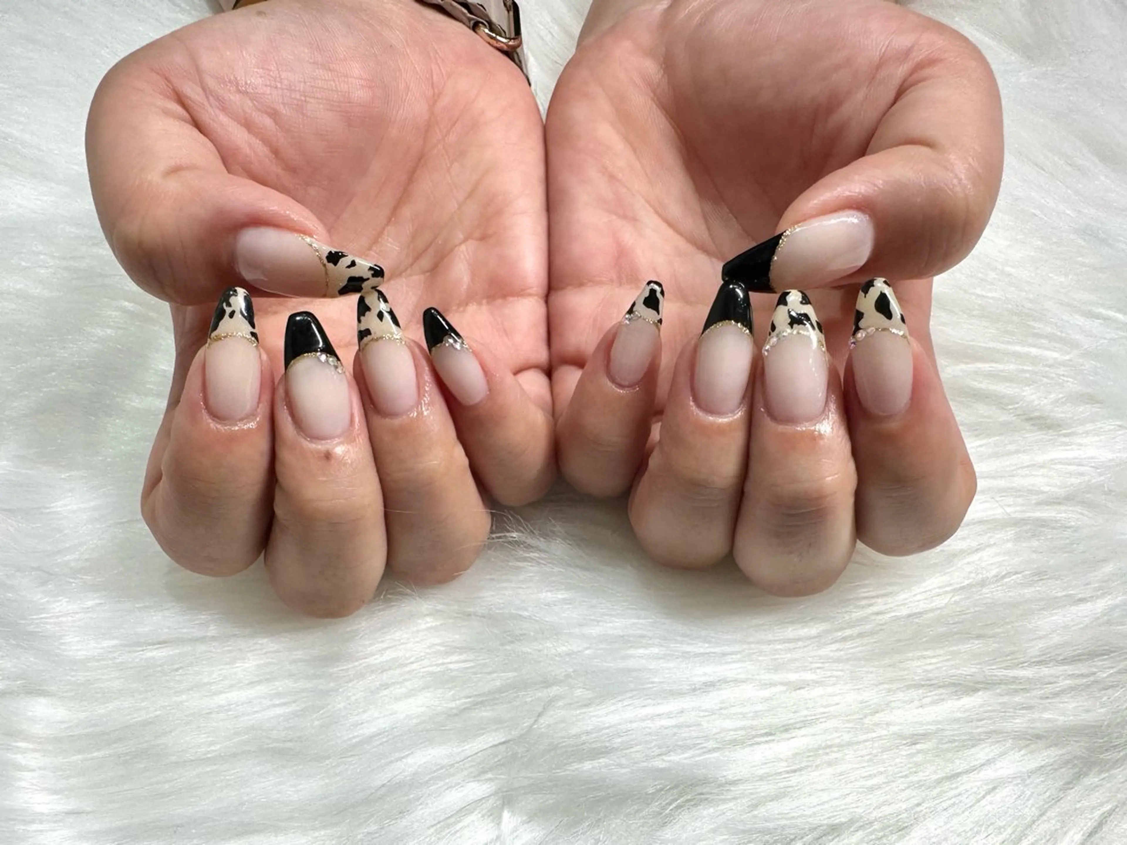 ネイル ハンドネイル Bianca 🩵 Ayakoのネイルデザイン