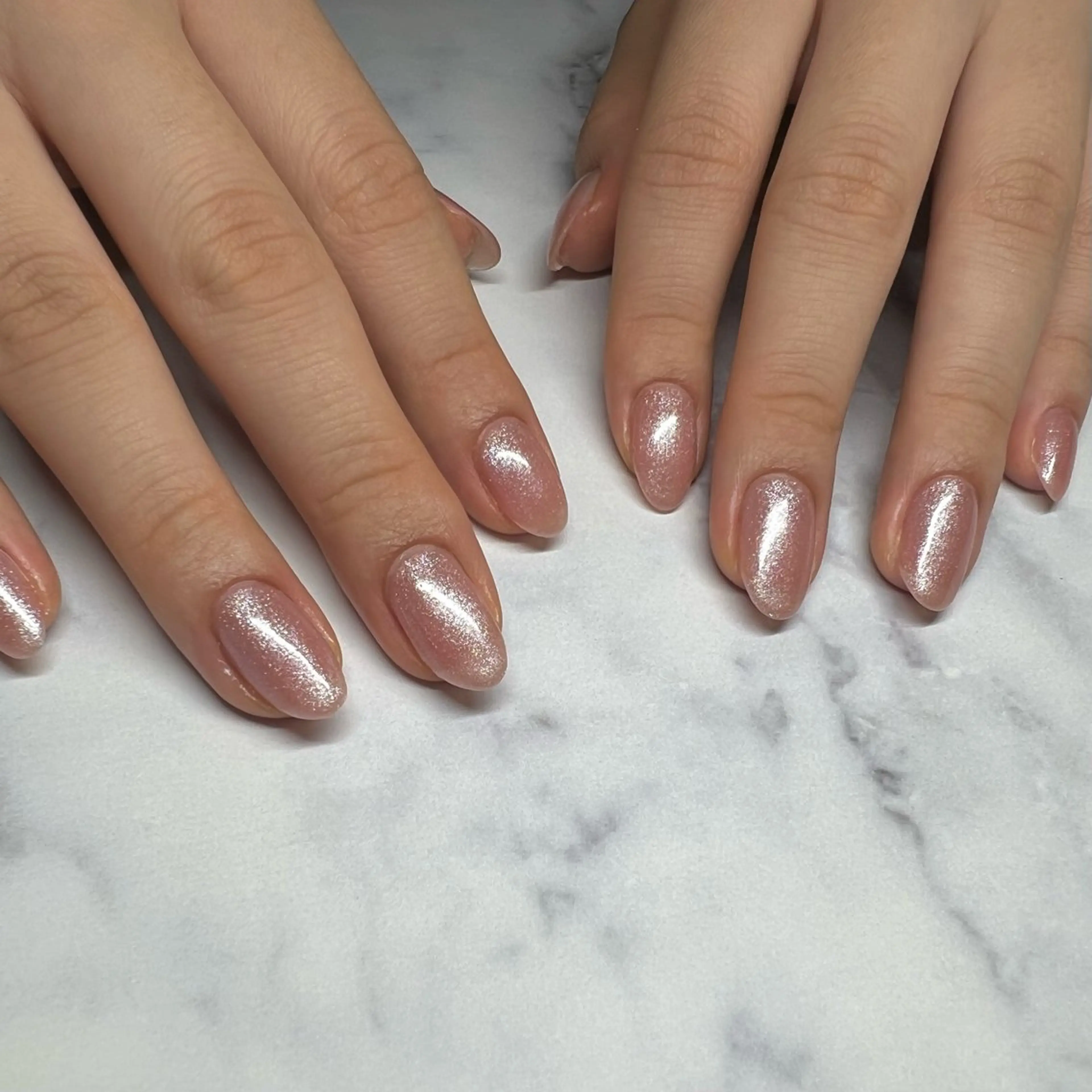 ネイル neroli スタッフのネイルデザイン