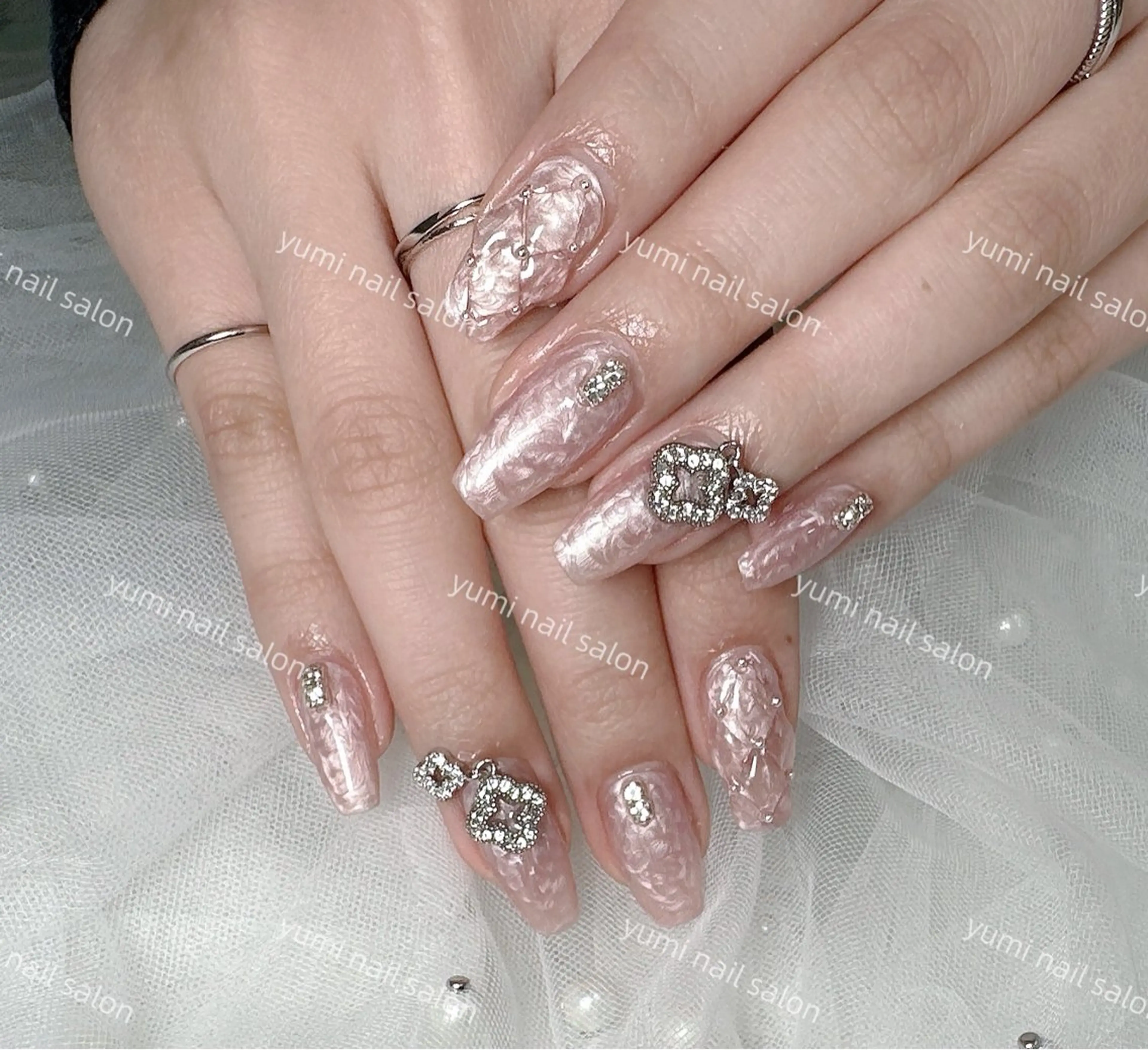 ネイル Yumi ジェル& チップ長さだしのネイルデザイン