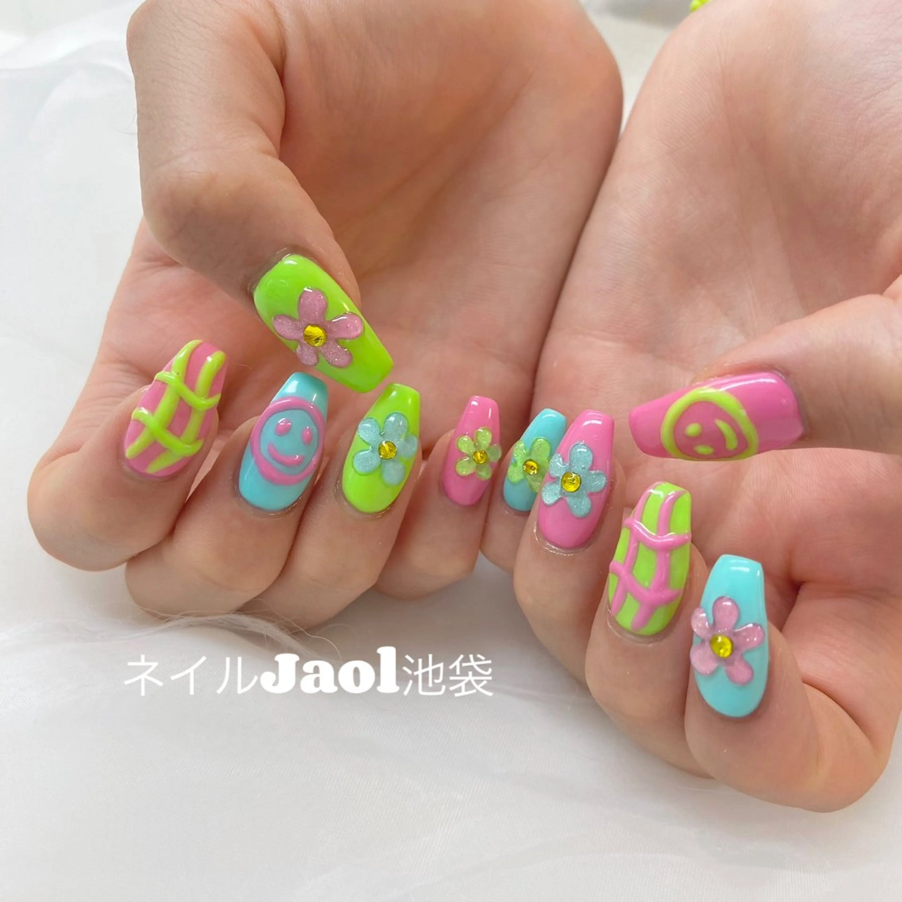 セミロング 韓国風ヘア ハンドネイル nail jaol池袋店所属・ネイルJaol 池袋のネイルデザイン