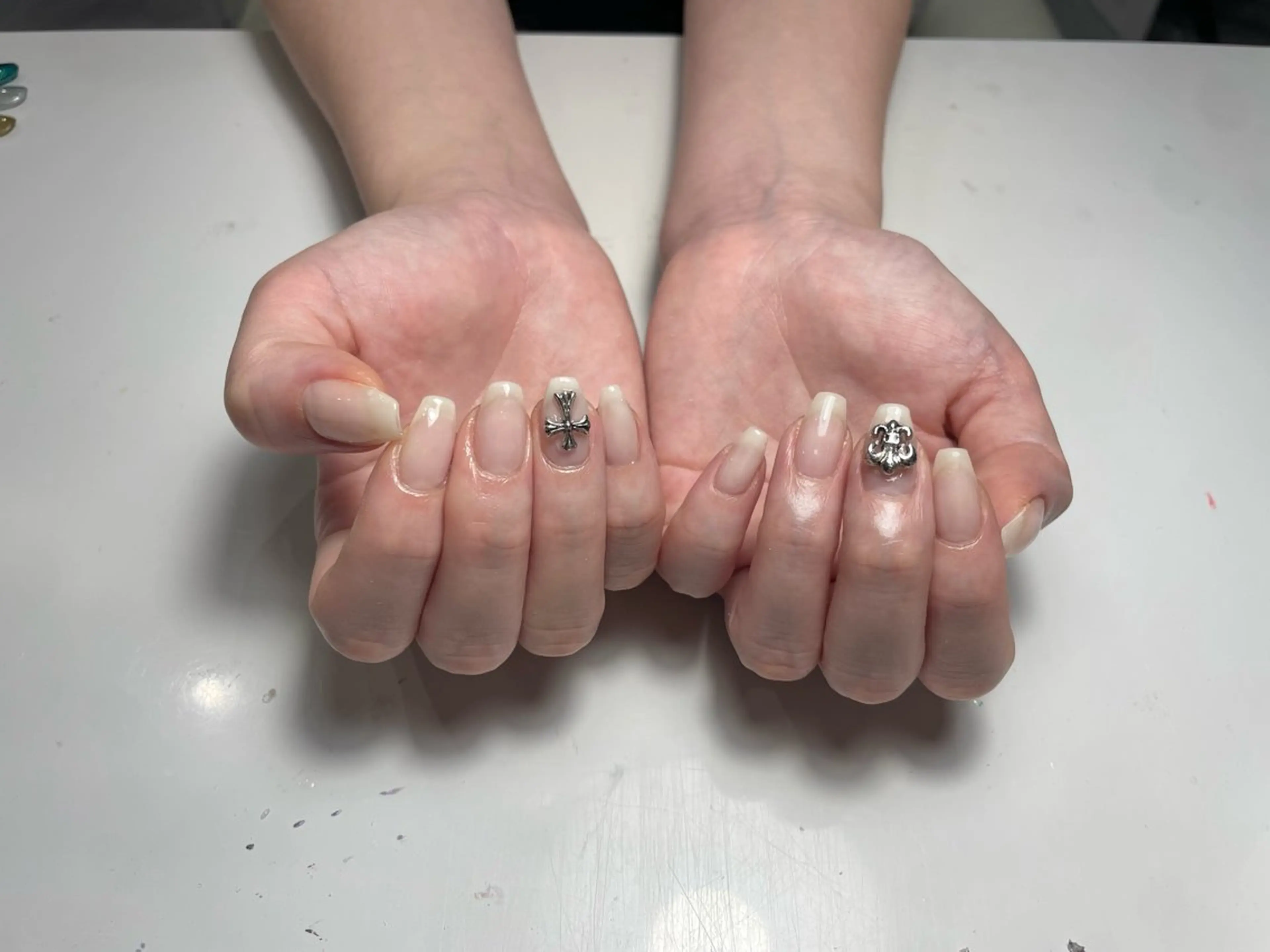 ネイル オフィスネイル シンプルネイル ハンドネイル Sugar nail所属・Sugar nail ‎‪ꪆৎのネイルデザイン