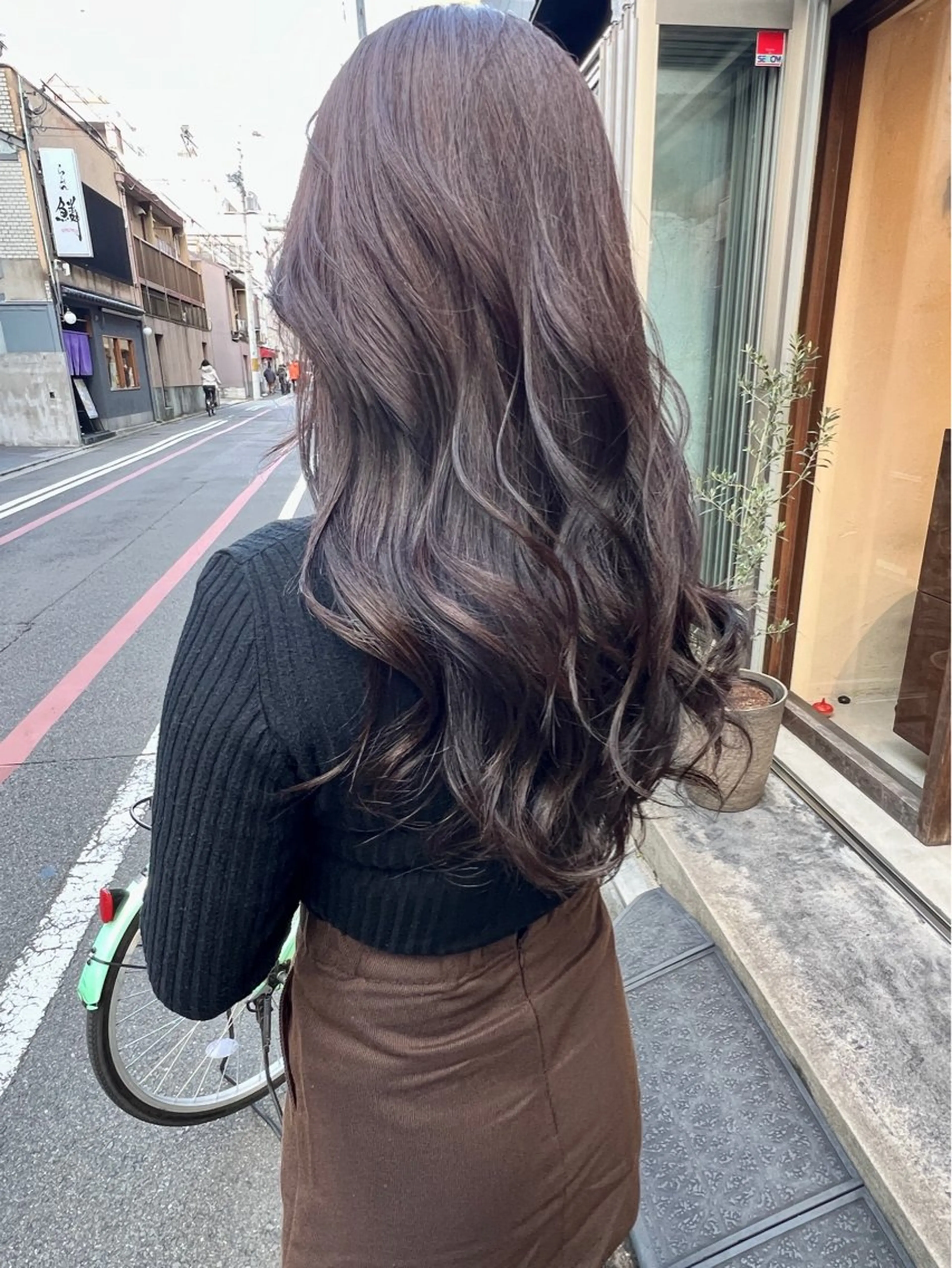 カット✂︎+カラー🎨（イルミナカラー）+トリートメント💆‍♀️（ケアプロ&オッジィオット）の写真