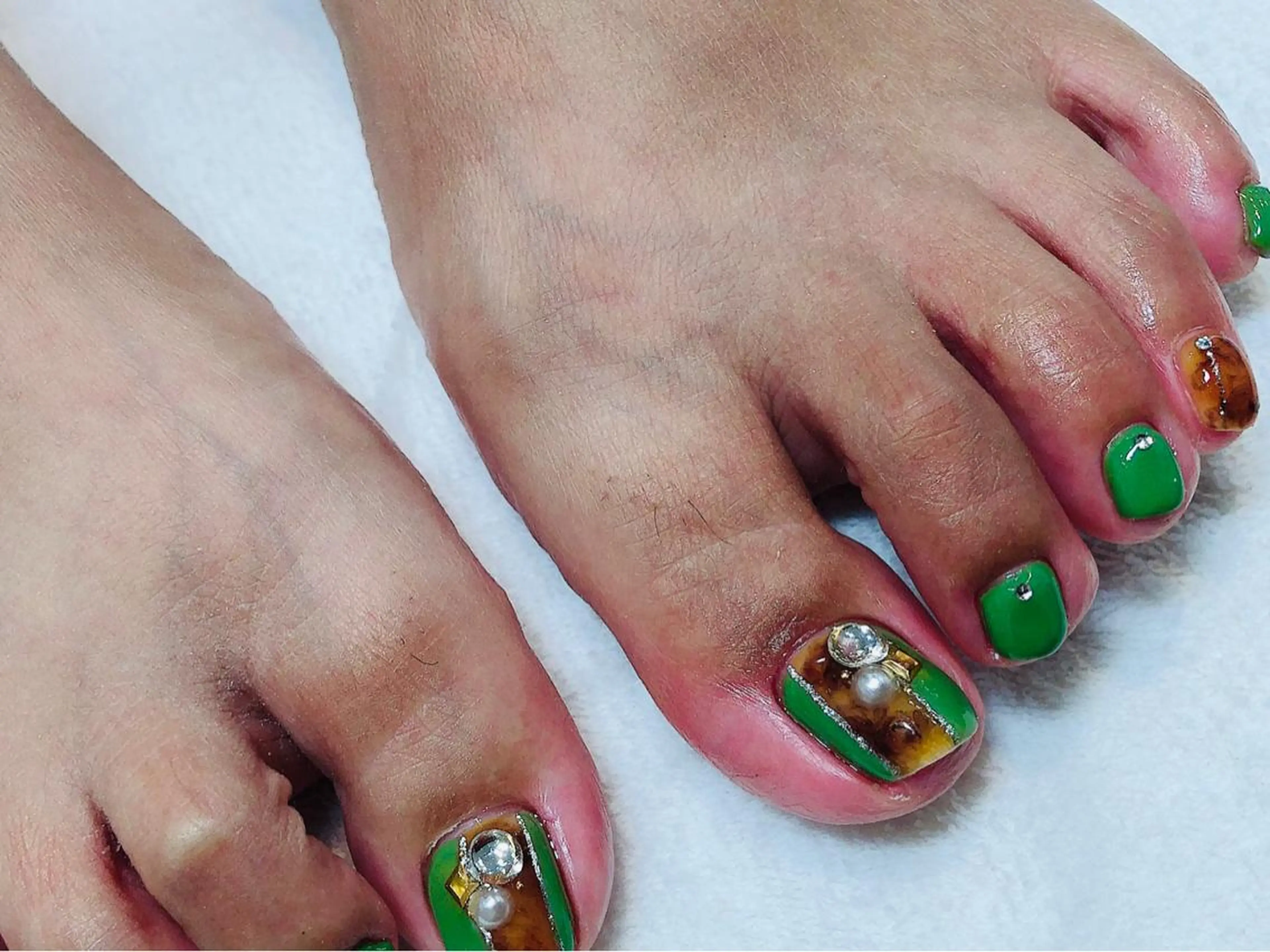 ネイル 札幌ネイルgorella所属・gorella Ａのネイルデザイン