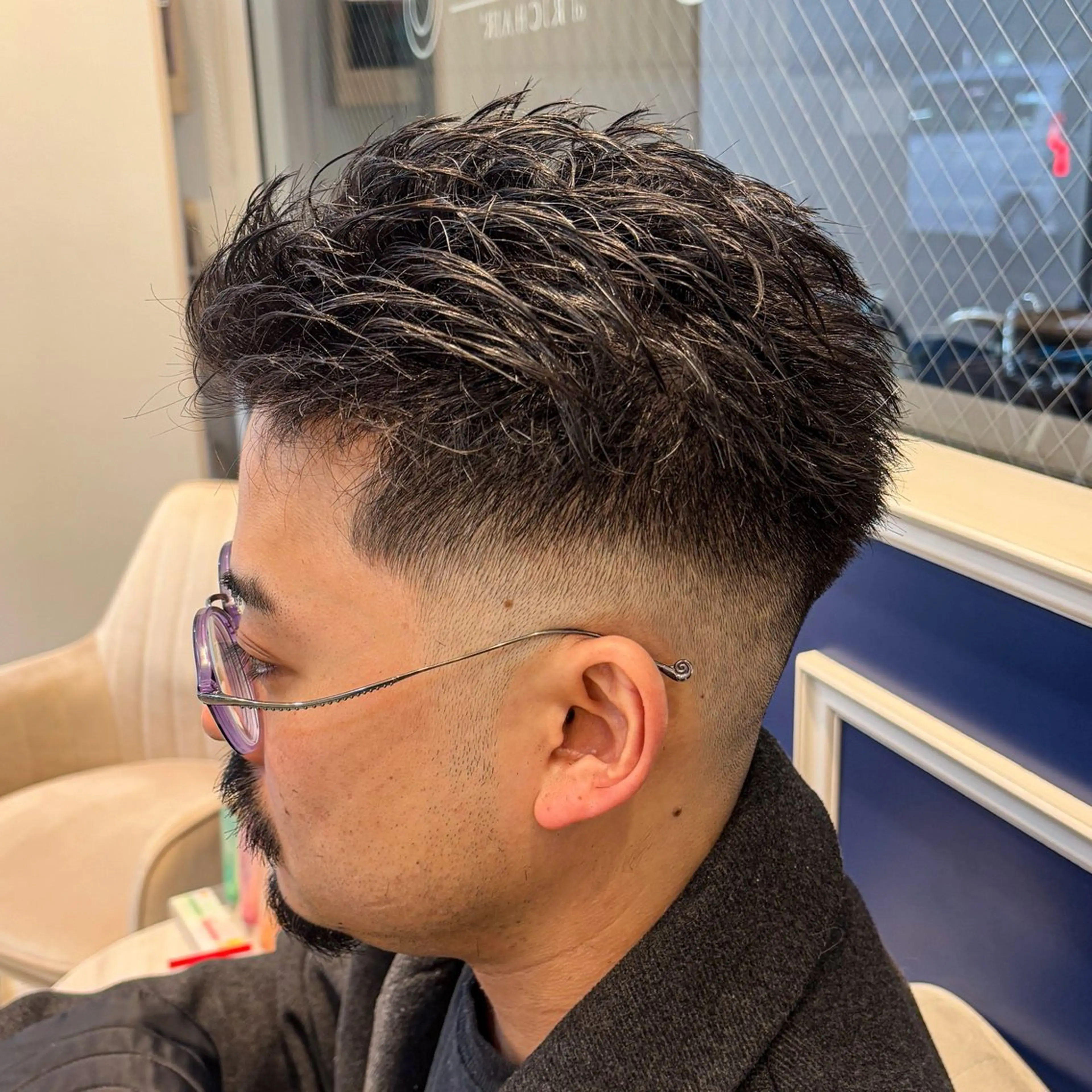 ショート メンズ フェードカット ショートヘア カット 吉田 新平のヘアスタイル