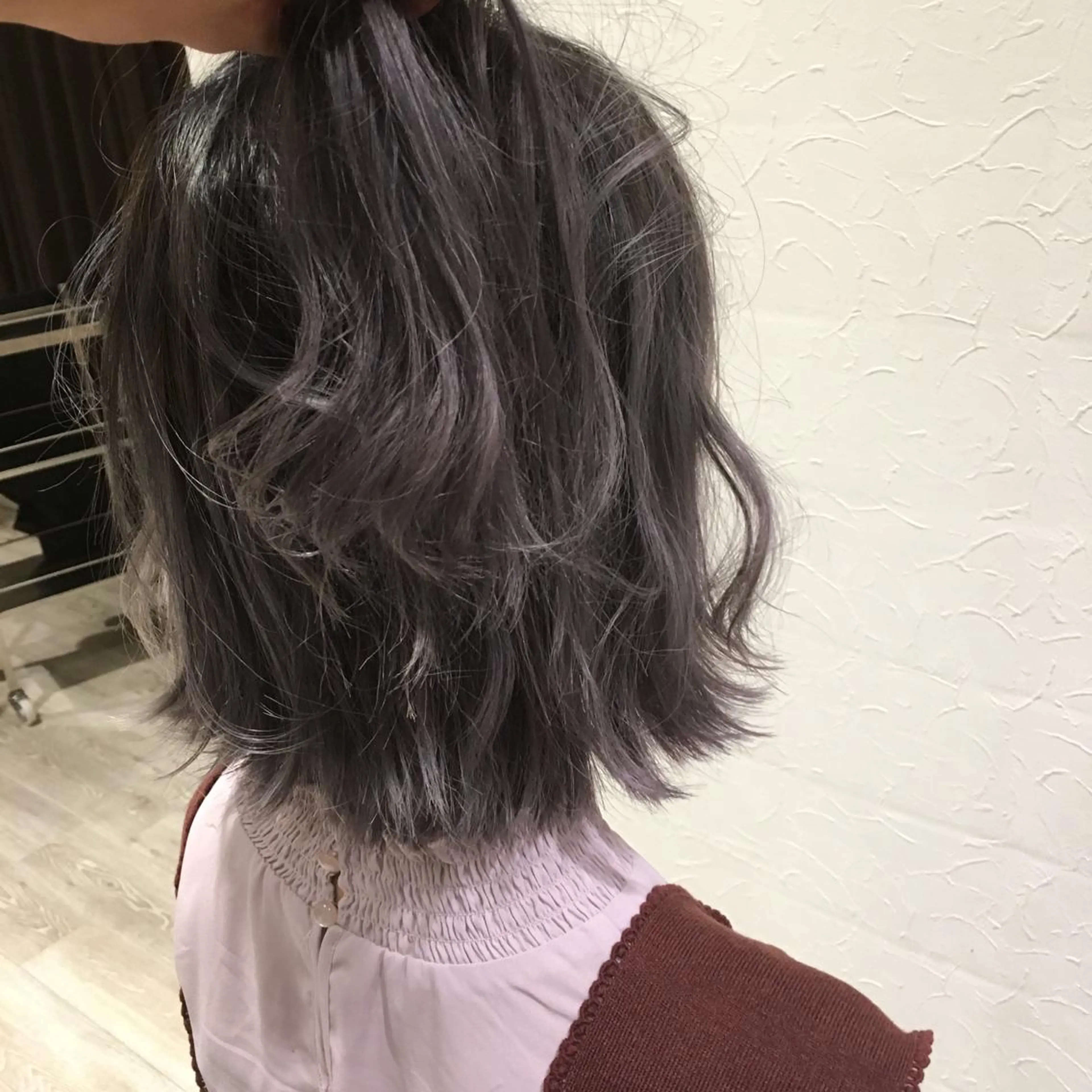 ミディアム カラー ブリーチ グラデーションカラー ラベンダーカラー ラベンダーグレー YARN所属・【モニター募集】 三宅航平のヘアスタイル