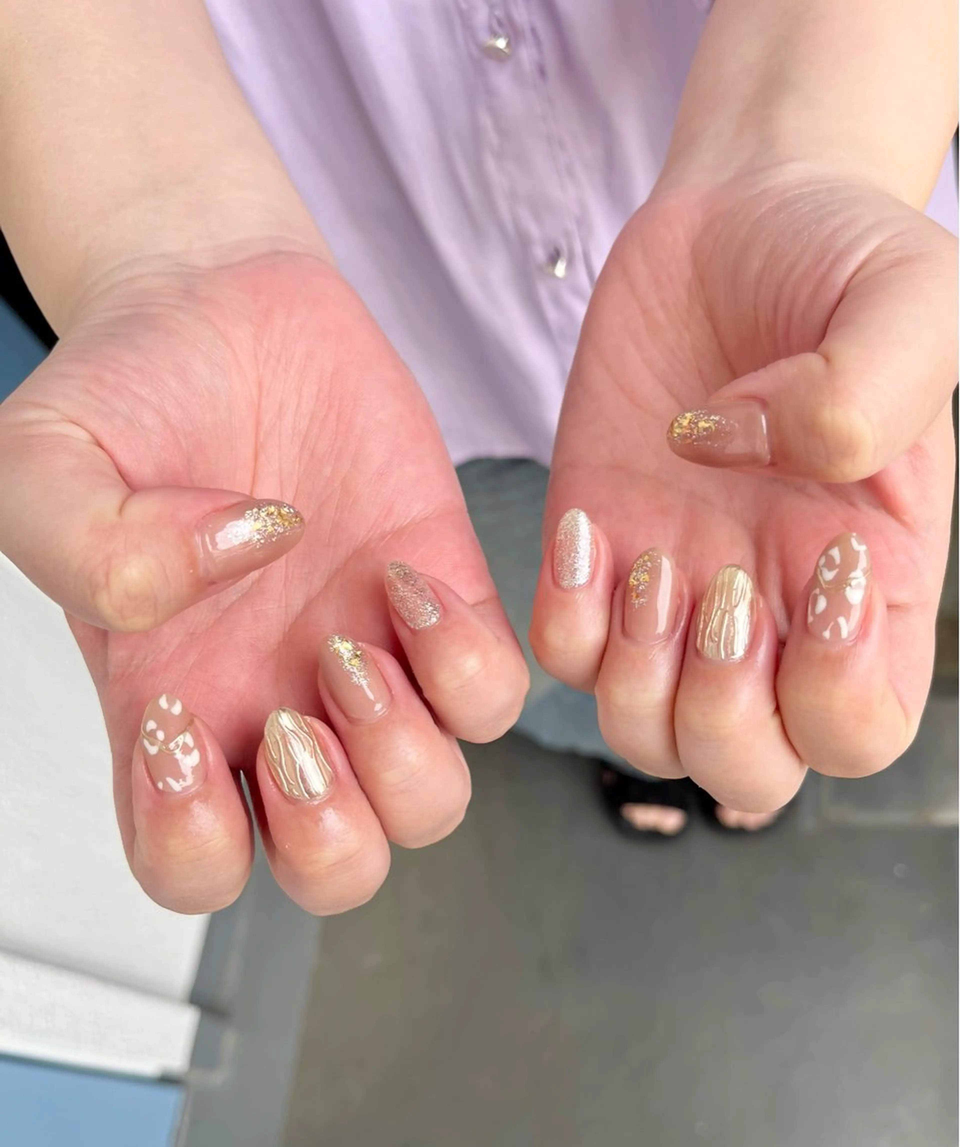 ネイル オーロラネイル ブルー フットネイル フレンチネイル ジェルネイル ハンドネイル kiki nail たまプラーザのネイルデザイン