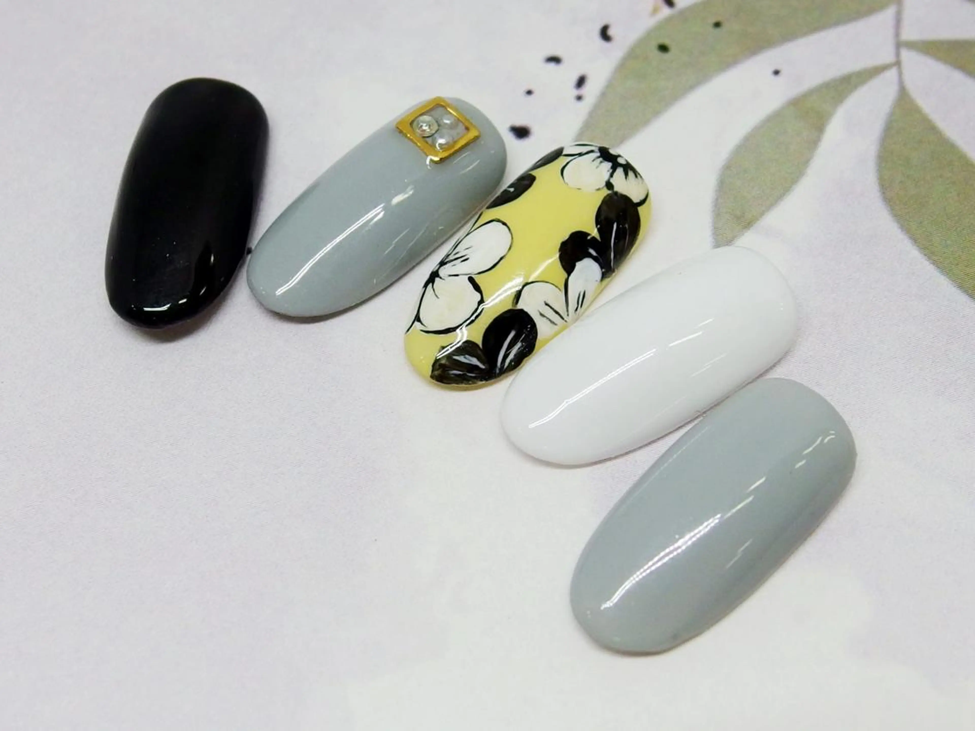 ネイル アートネイル ハンドネイル ティーエヌ 金山駅東口店のネイルデザイン