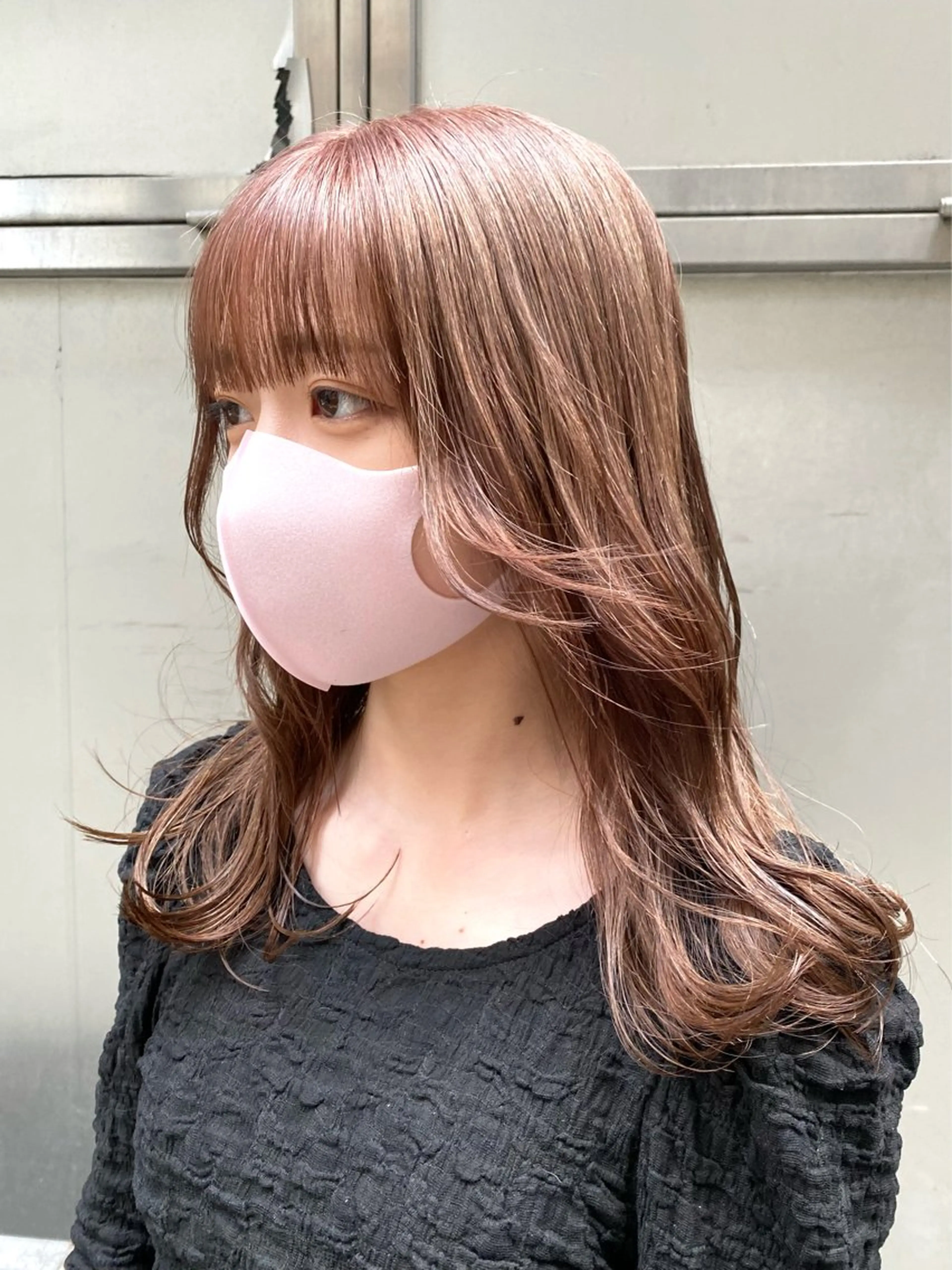 セミロング カラー ベージュカラー ブリーチ ミルクティーベージュ カット ヘアカラー トリートメント LATTE所属・垢抜け顔周り／韓国 ヘア𝑺𝒂𝒌𝒊のヘアスタイル