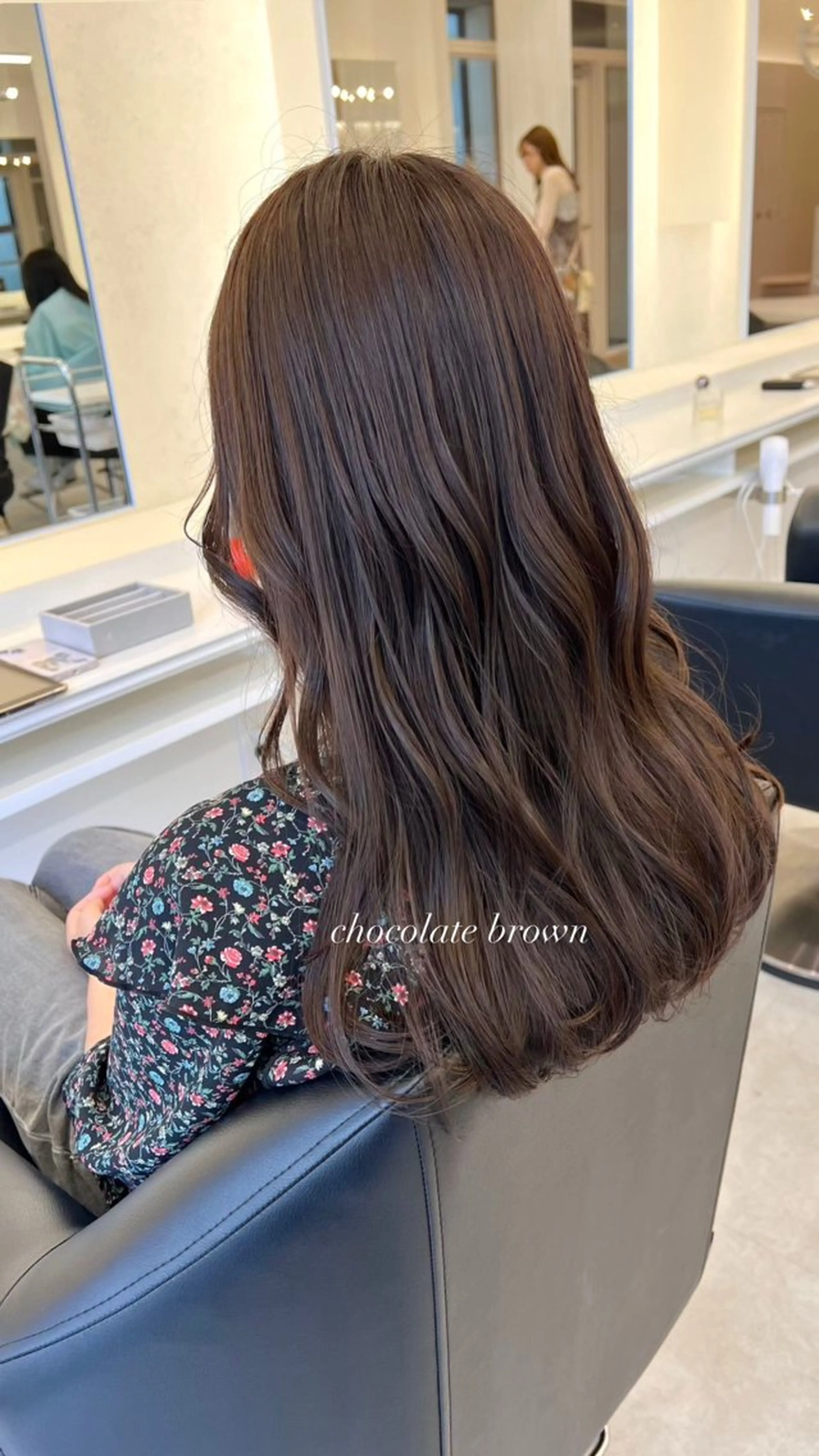 ロング ヘアカラー ParveMix 宮﨑 梨里のヘアスタイル