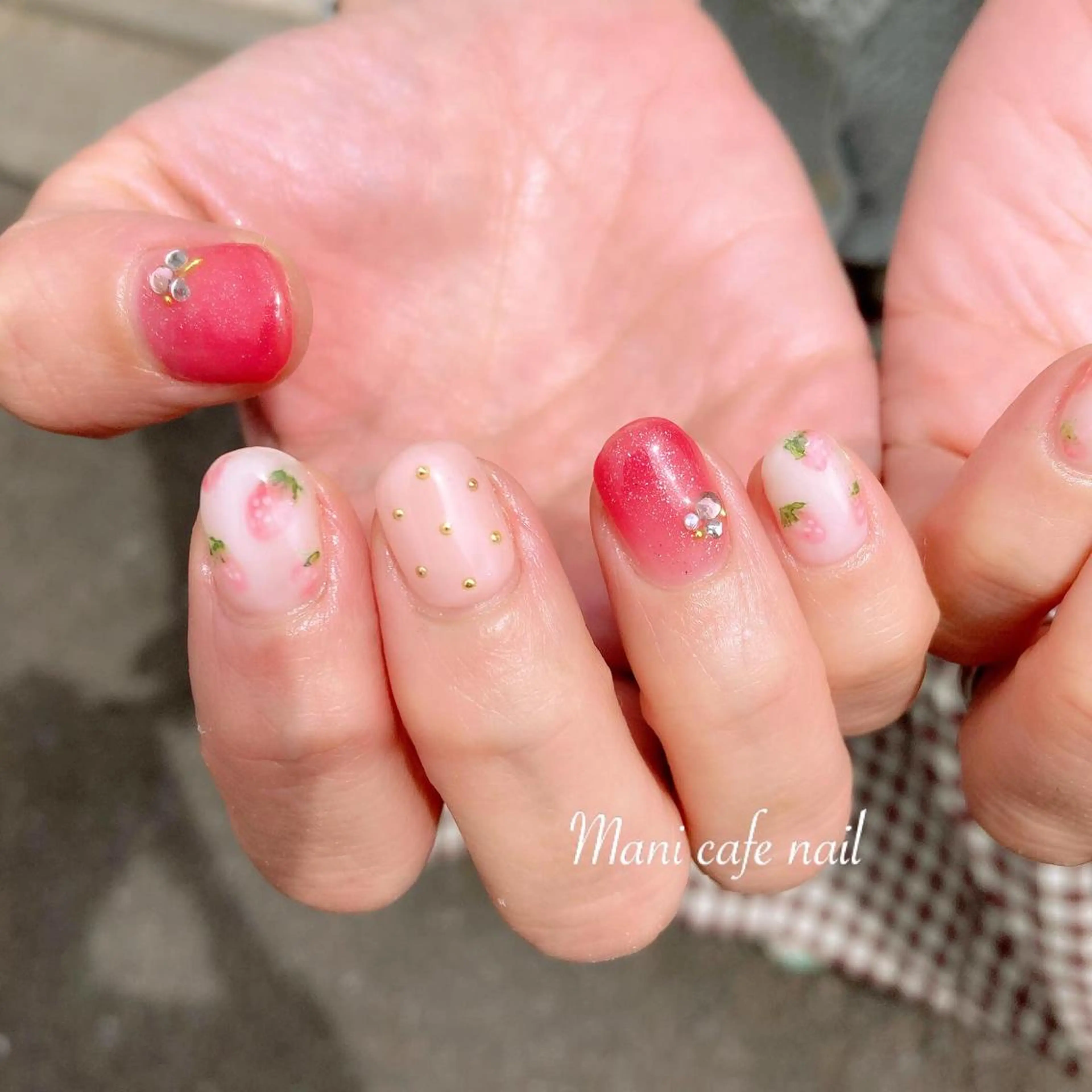 ネイル ハンドネイル Mani cafe nailのネイルデザイン