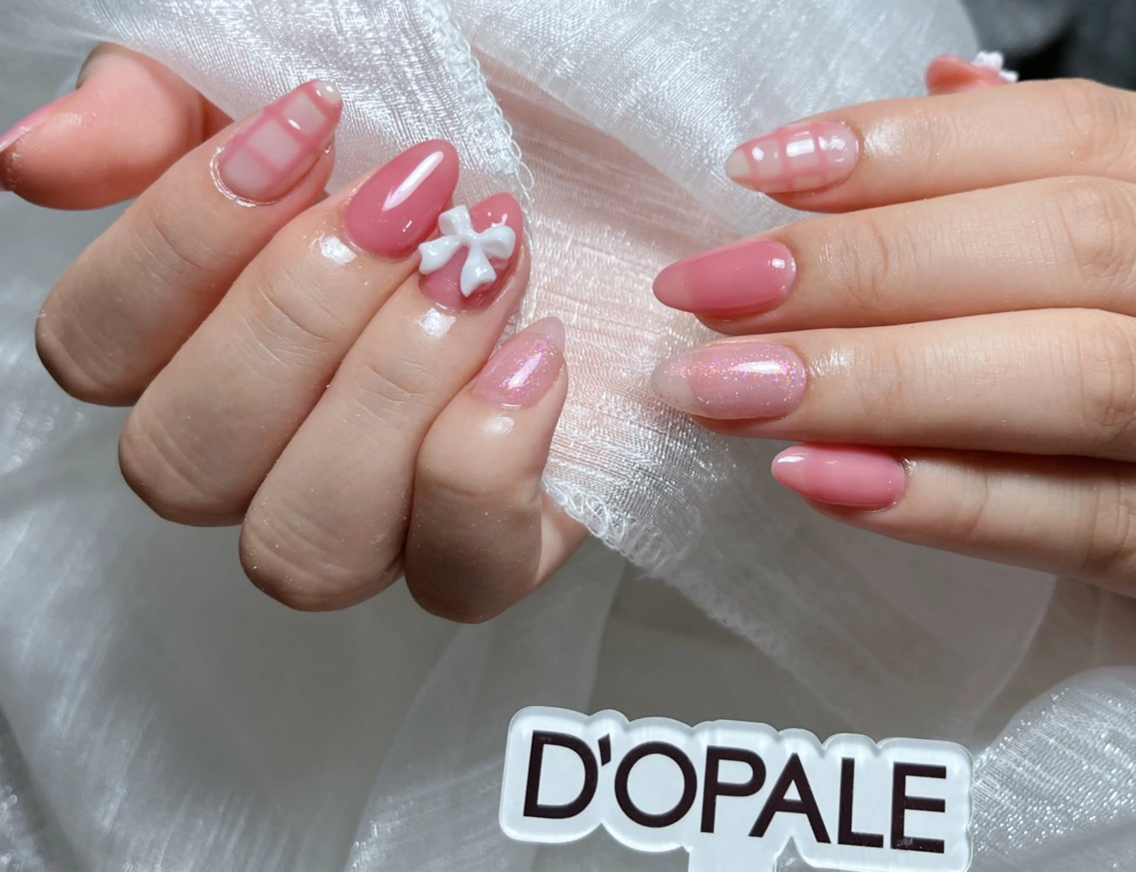 ネイル DOPALE、もも 彦奇のネイルデザイン