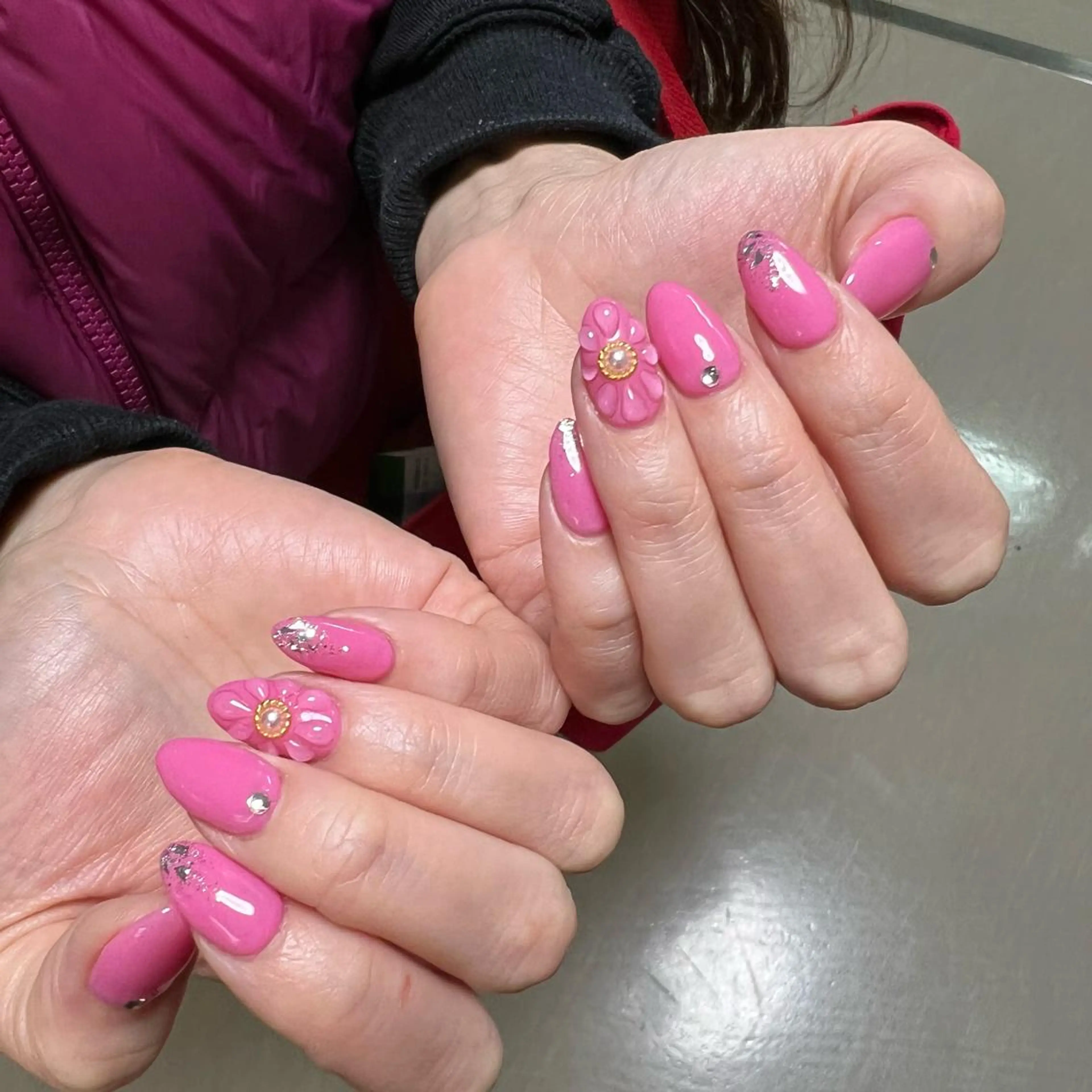 ネイル アートネイル フラワーネイル ジェルネイル 韓国ネイル 持ち込み ハンドネイル フットネイル nail salon mieux(ミュー)のネイルデザイン