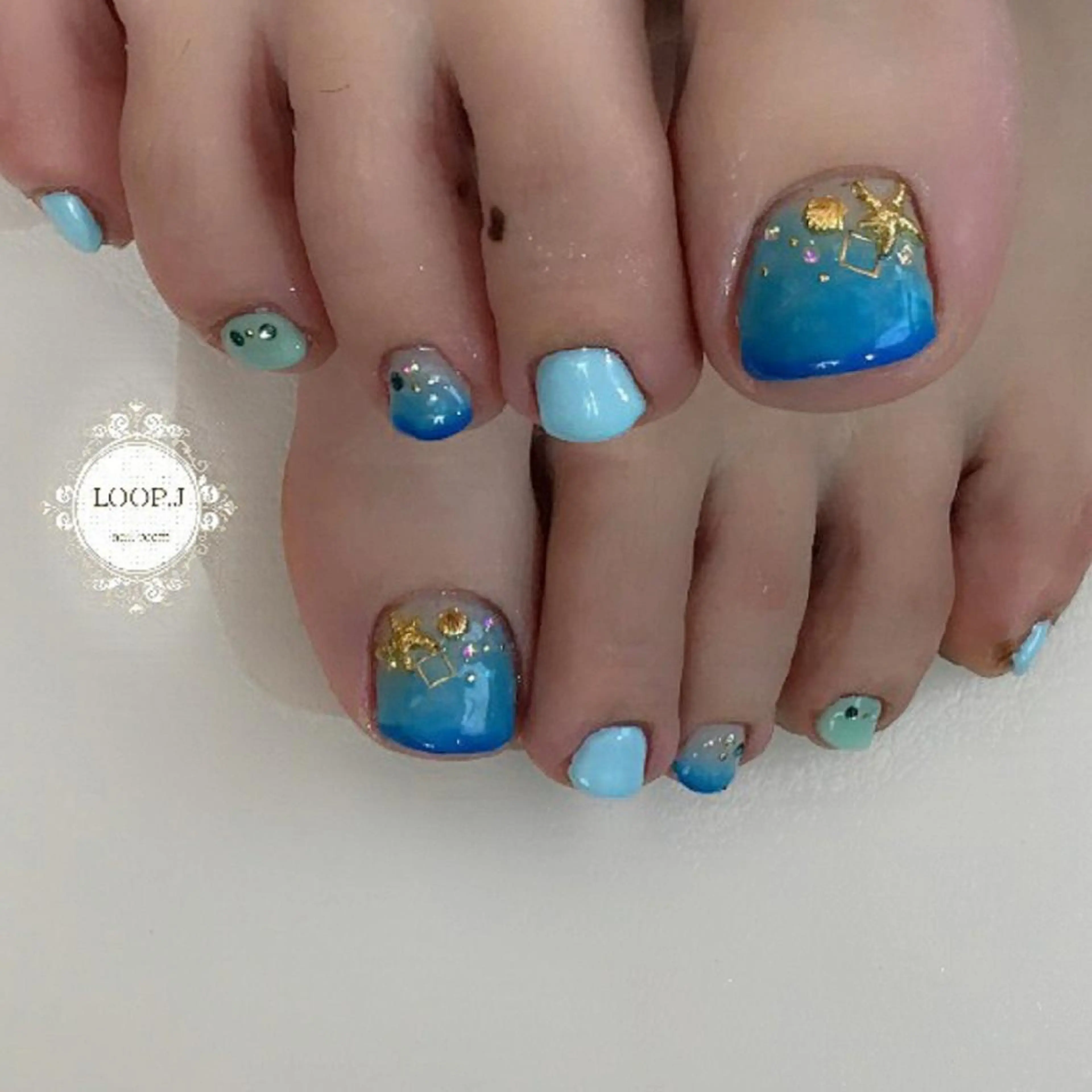 ネイル おおくぼ めぐみのネイルデザイン